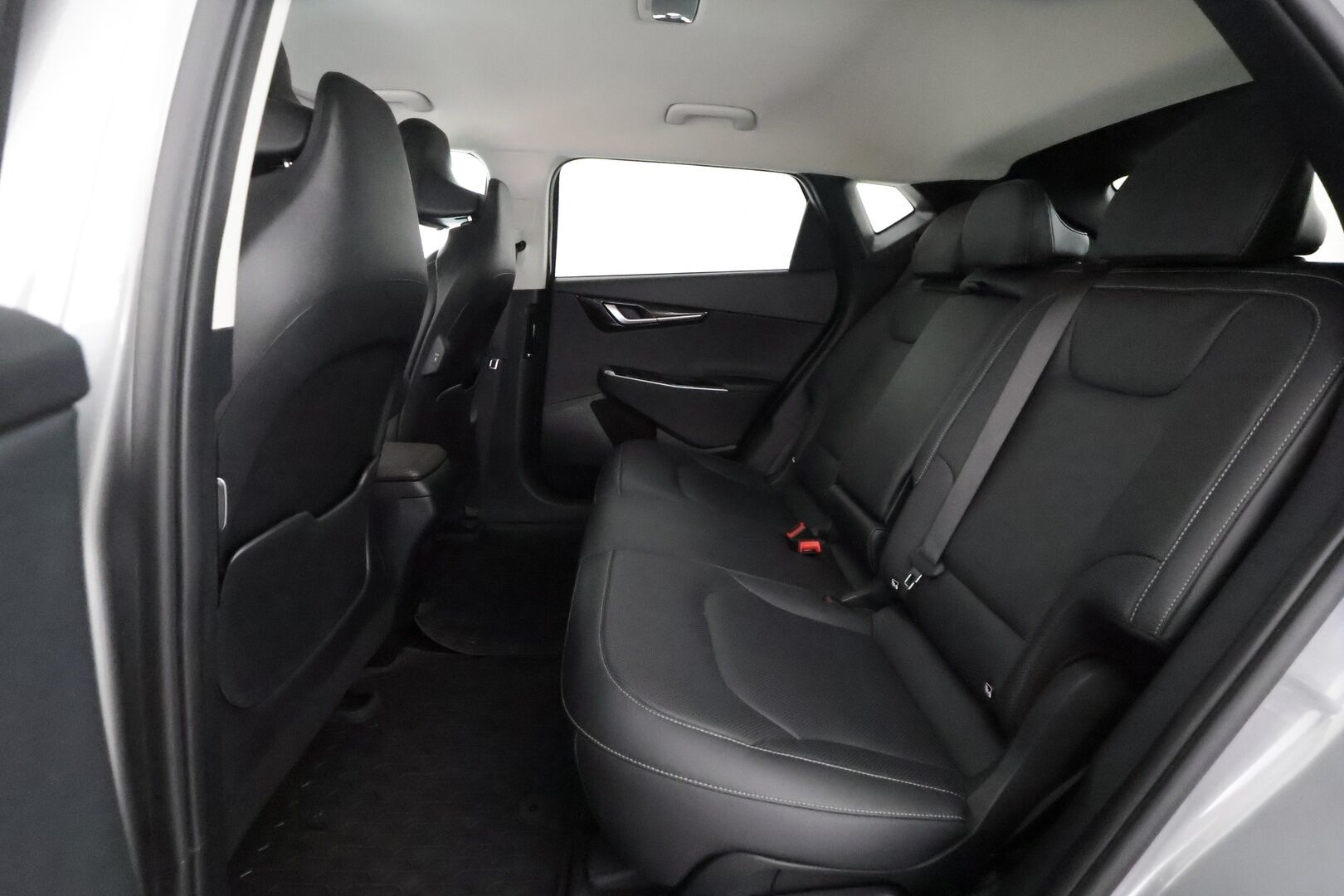 Kia EV6 2022 RWD 77 kWh - | ACC | ILP | 360° | Ilmastoidut relax nahat | Muistipenkki  | Ambient Light | HDA | BSM | CTA | Apple & Android | 2x renkaat aluin | Merkkihuollot | 