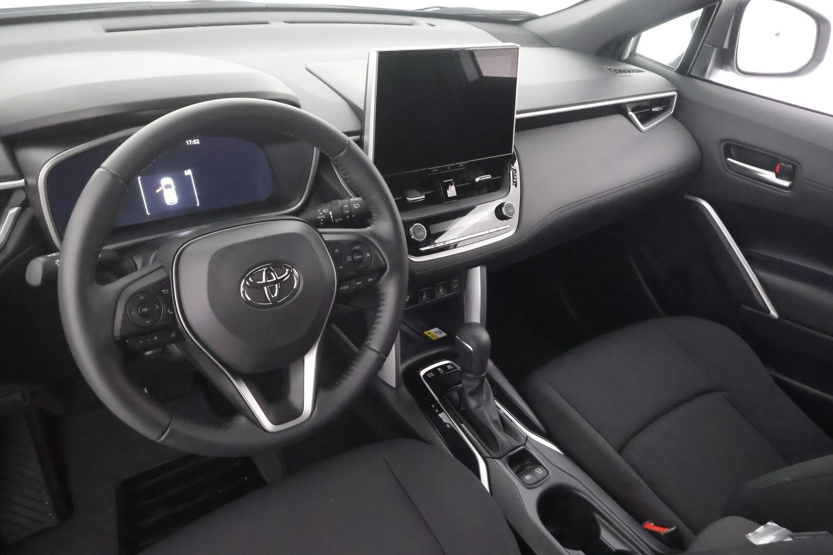 Toyota Corolla Cross 2025 2.0 Hybrid Launch Edition - | Koukku | ACC | LED | P.Kamera | Navi | Kaistavahti | Katveavustin | Keyless | PDA | Digimittaristo | Facelift | Ratinlämmitys | Merkkihuollettu | Suomi-auto | Kahdet renkaat |