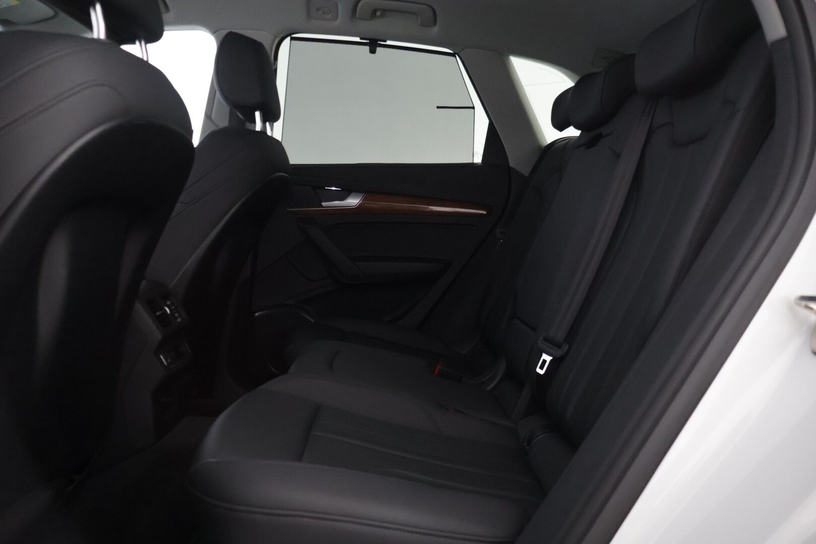 Audi Q5 2022 Advanced 50 TFSI e 220 kW quattro S tronic Electrified Edition - | Facelift | Digimittaristo | Ilma-alusta | Vetokoukku | Ilma-alusta | Matrix- LED | Nahkasisusta | Tutkat | 2x renkaat & vanteet |