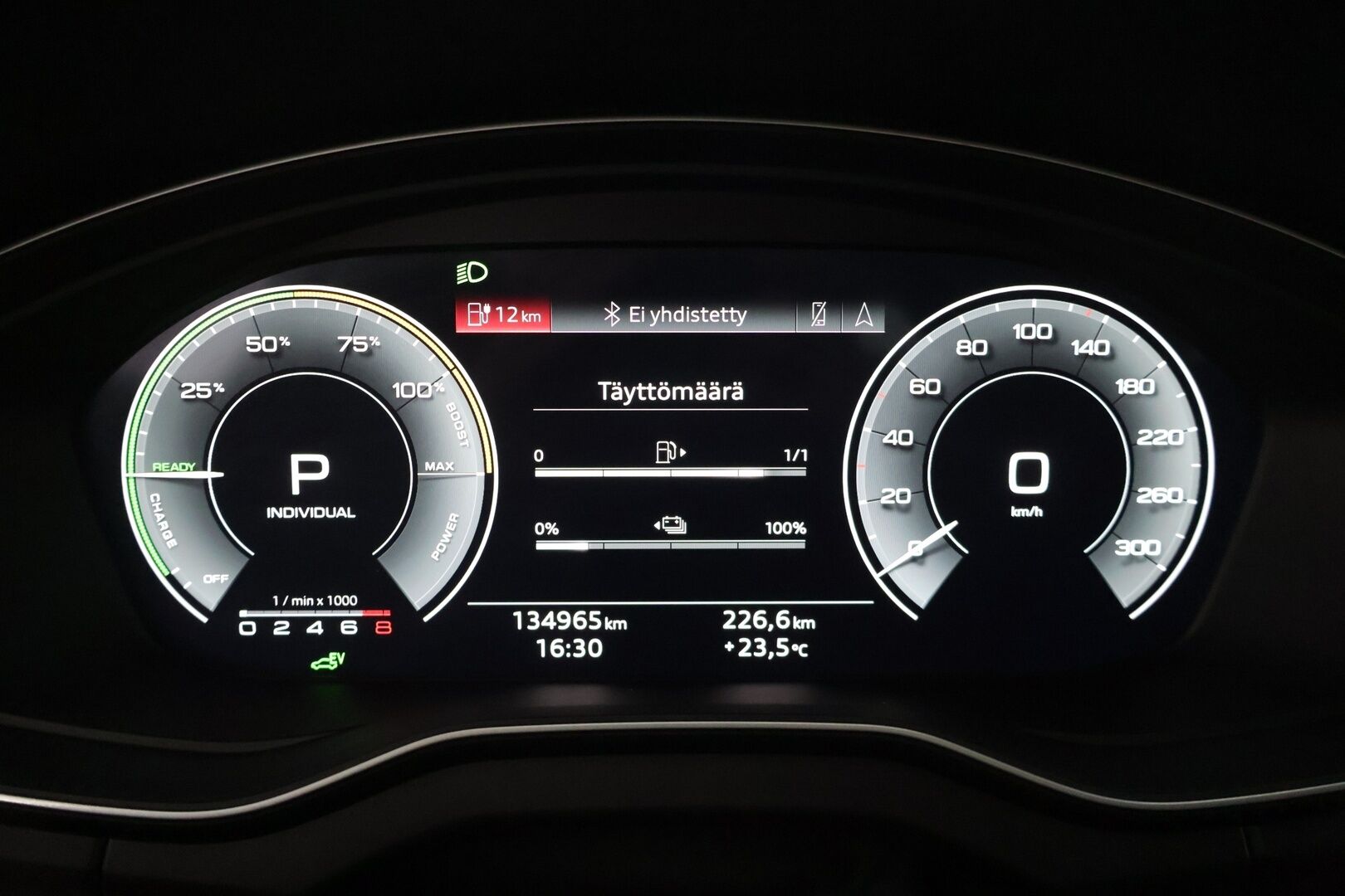 Audi Q5 2022 Advanced 50 TFSI e 220 kW quattro S tronic Electrified Edition - | Facelift | Digimittaristo | Ilma-alusta | Vetokoukku | Ilma-alusta | Matrix- LED | Nahkasisusta | Tutkat | 2x renkaat & vanteet |