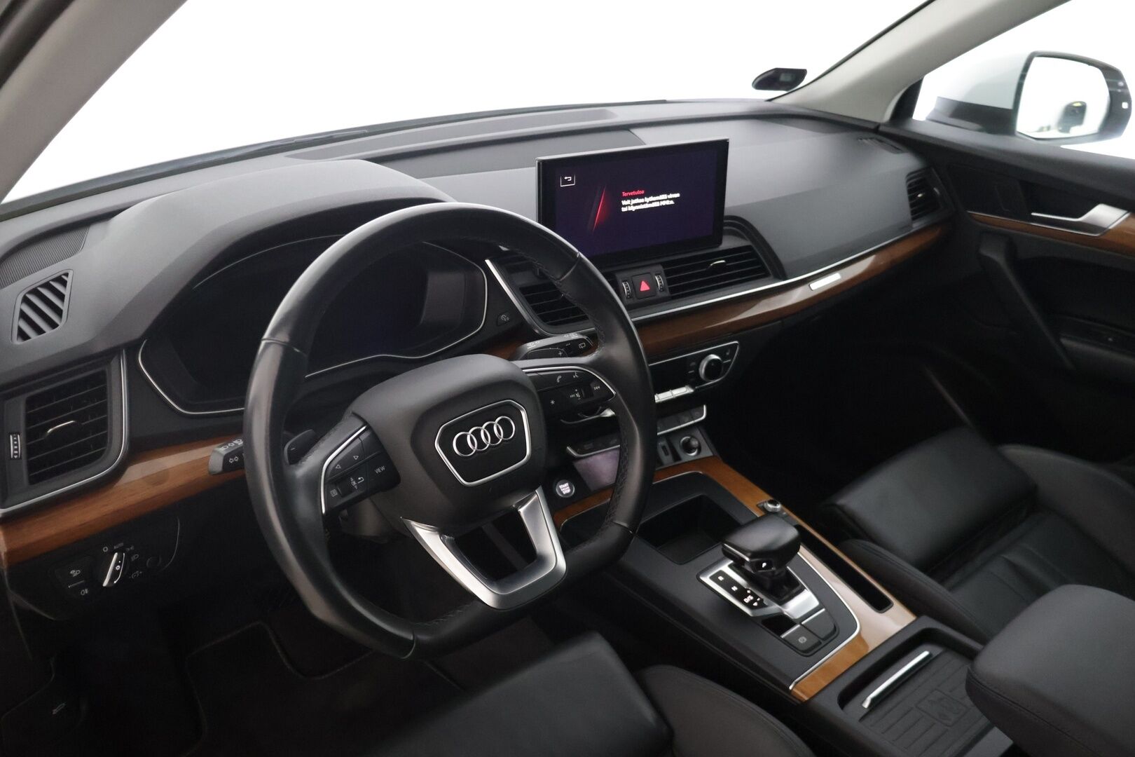 Audi Q5 2022 Advanced 50 TFSI e 220 kW quattro S tronic Electrified Edition - | Facelift | Digimittaristo | Ilma-alusta | Vetokoukku | Ilma-alusta | Matrix- LED | Nahkasisusta | Tutkat | 2x renkaat & vanteet |