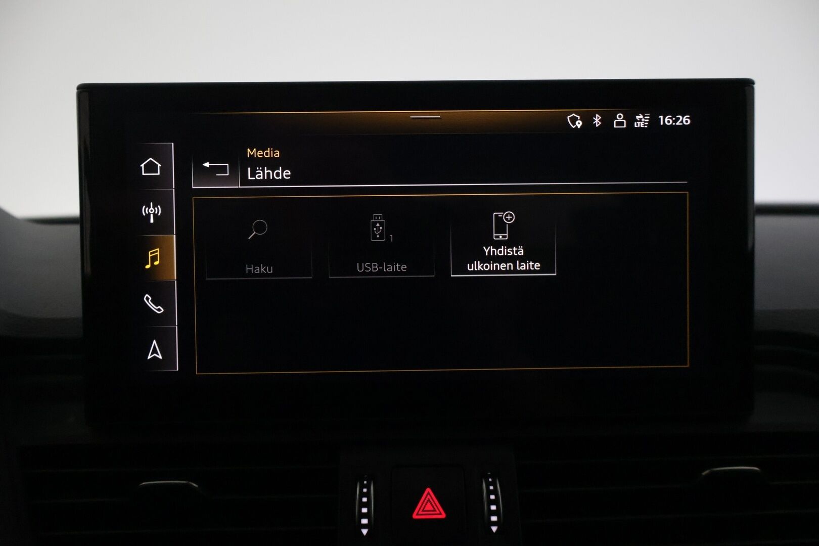 Audi Q5 2022 Advanced 50 TFSI e 220 kW quattro S tronic Electrified Edition - | Facelift | Digimittaristo | Ilma-alusta | Vetokoukku | Ilma-alusta | Matrix- LED | Nahkasisusta | Tutkat | 2x renkaat & vanteet |