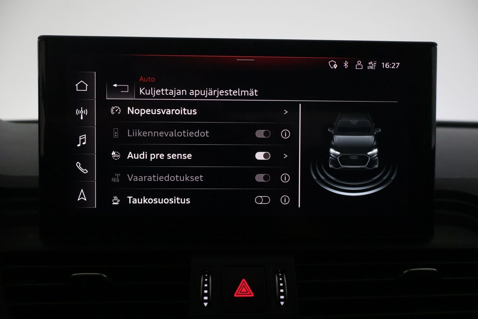 Audi Q5 2022 Advanced 50 TFSI e 220 kW quattro S tronic Electrified Edition - | Facelift | Digimittaristo | Ilma-alusta | Vetokoukku | Ilma-alusta | Matrix- LED | Nahkasisusta | Tutkat | 2x renkaat & vanteet |