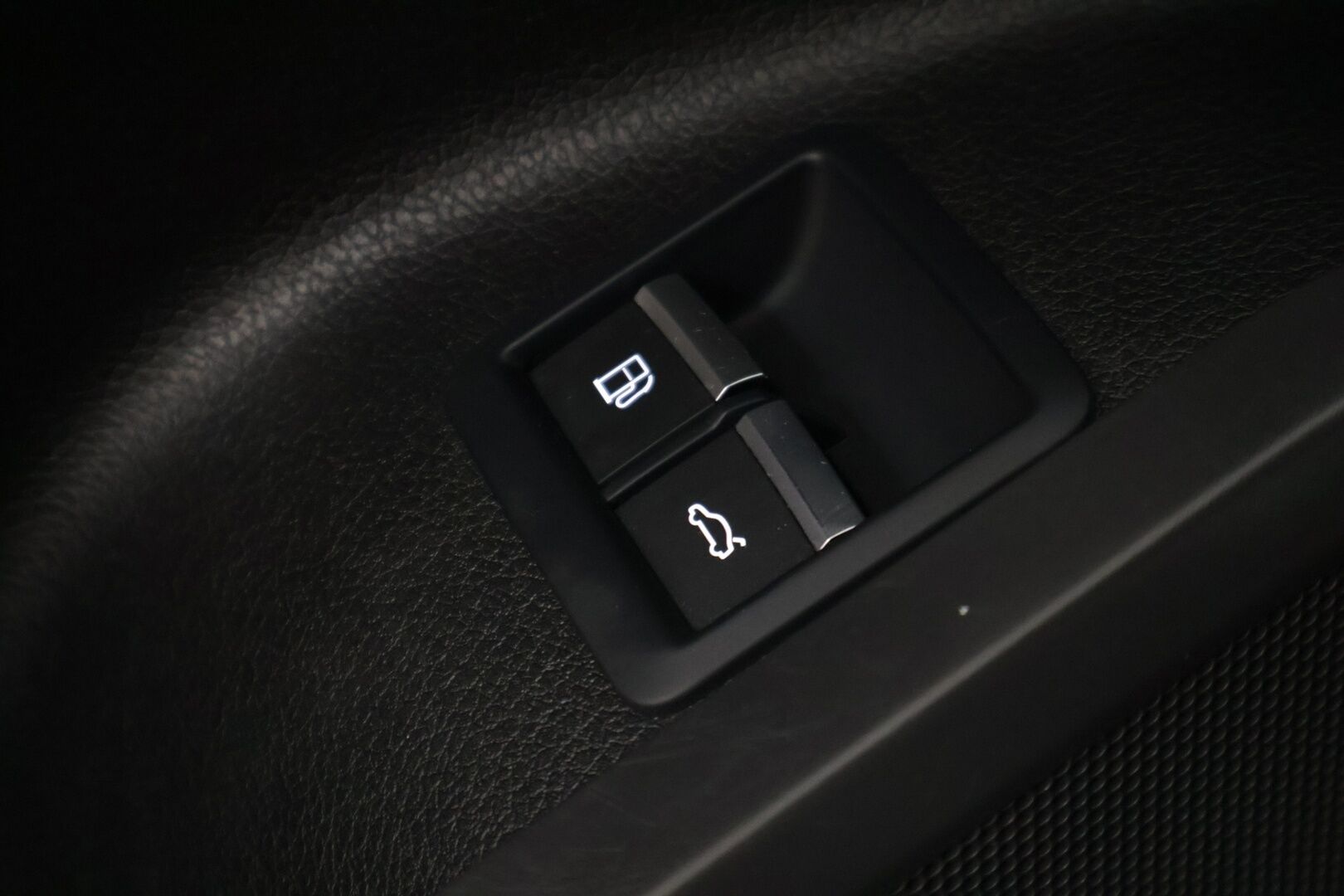 Audi Q5 2022 Advanced 50 TFSI e 220 kW quattro S tronic Electrified Edition - | Facelift | Digimittaristo | Ilma-alusta | Vetokoukku | Ilma-alusta | Matrix- LED | Nahkasisusta | Tutkat | 2x renkaat & vanteet |