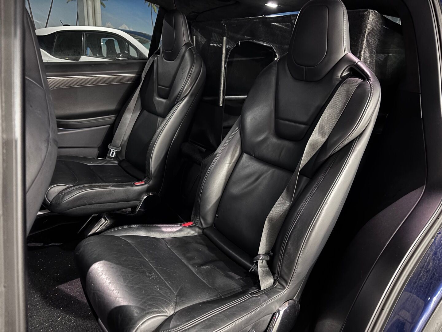 Tesla Model X 2017 100D Long Range AWD Dual Motor - | 6-paikkainen | CCS | Adapt. Vak | Ilma-alusta | Vetokoukku | Nahkapenkit |
