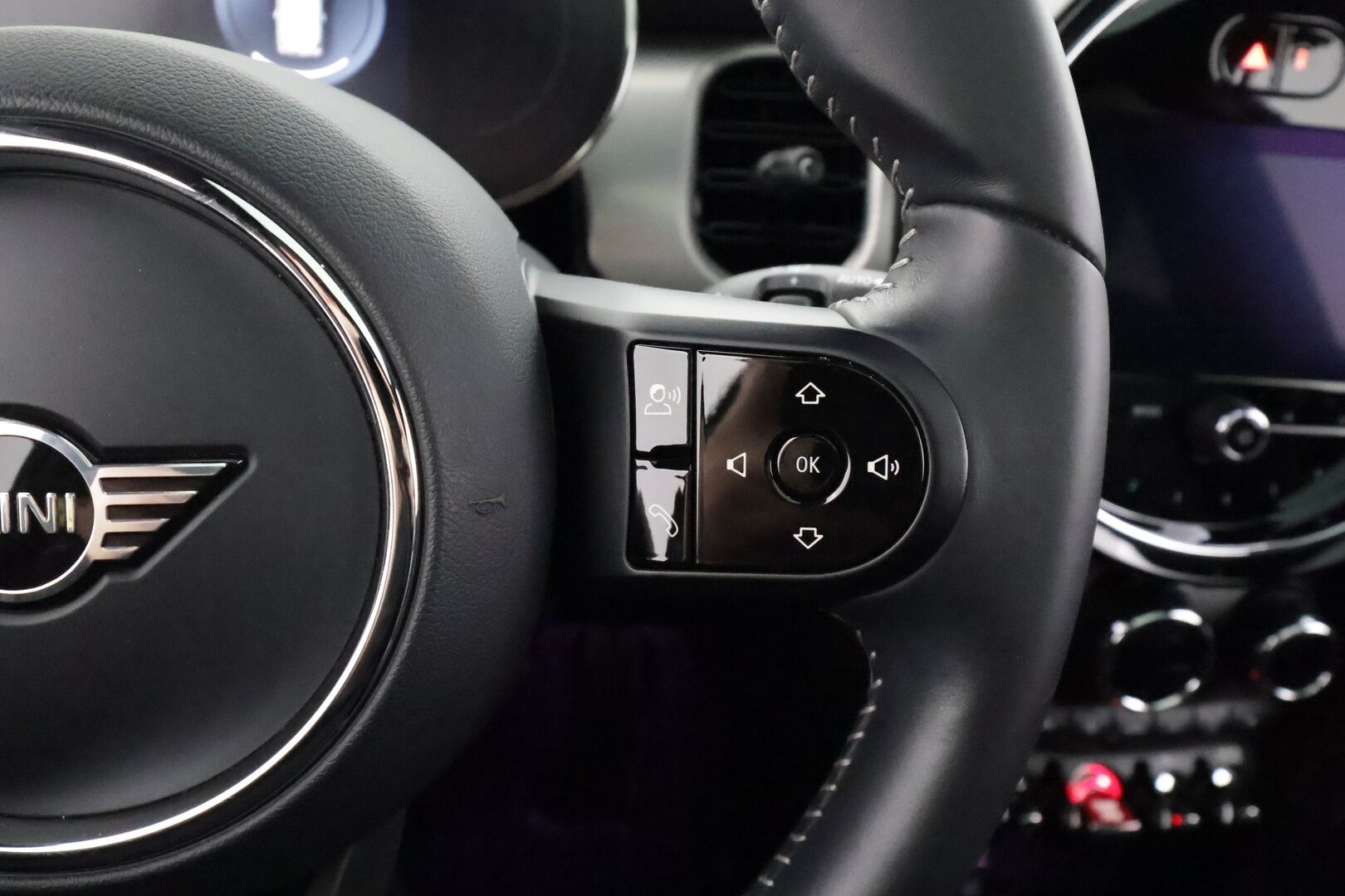 Mini COOPER S 2022 John Cooper Works 2.0 Turbo Hatchback - | Facelift | H&K | Panorama | HUD | Sporttipenkit | P.Kamera | Adapt.alusta | Comfort Access | Nahkasisusta | Apple CarPlay |