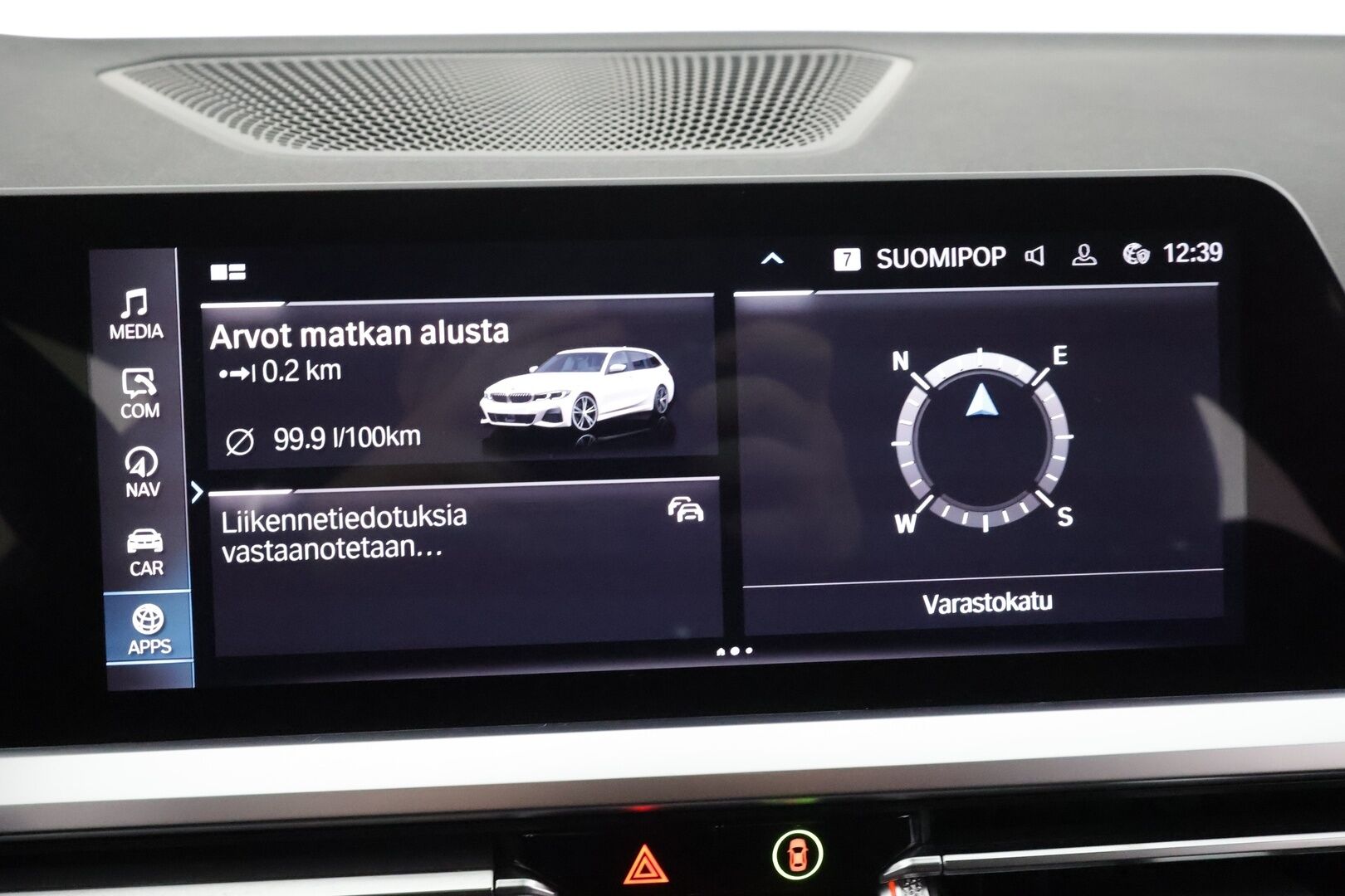 BMW 330 2022 G21 Touring 330e xDrive Business M-Sport - | ACC | Lisälämmitin | P.Kamera | Hifit | LED | Sporttipenkit | Digimittaristo | Apple&Android | Merkkihuollettu | Kahdet Renkaat |
