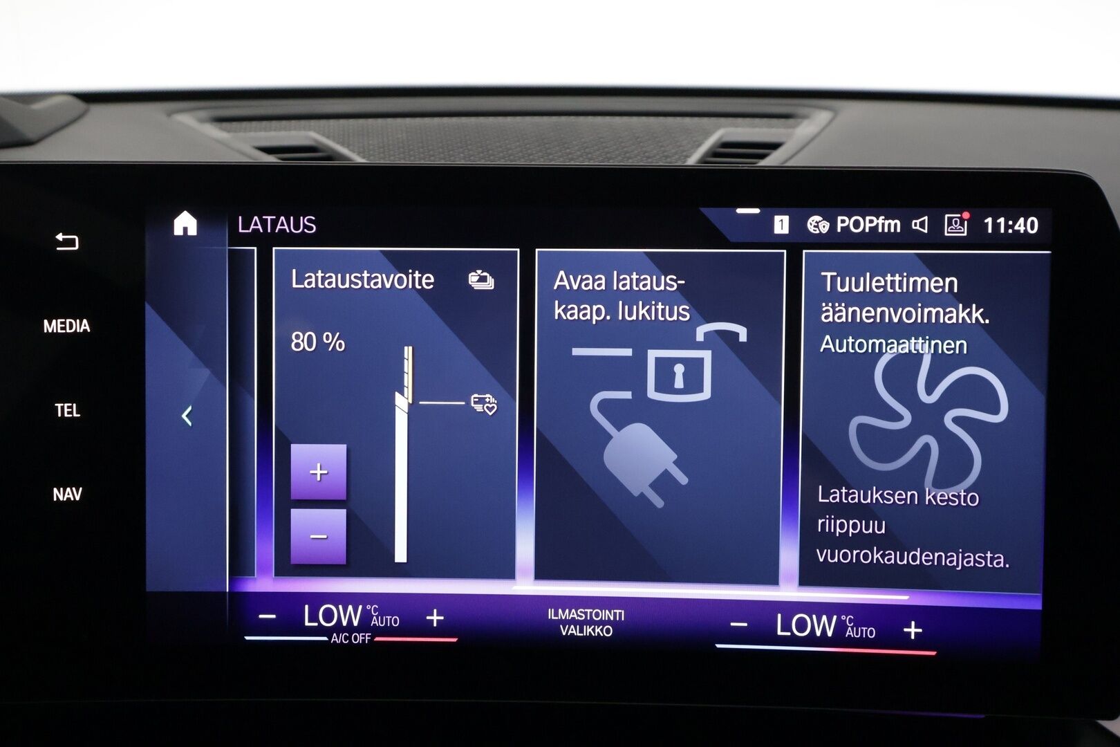 BMW IX1 2023 U11 30 xDrive - | ACC | Lisälämmitin | Koukku | Widescreen | Panorama | HUD | 360-Kamera | LED | Merkkihuollettu | Kahdet Renkaat |