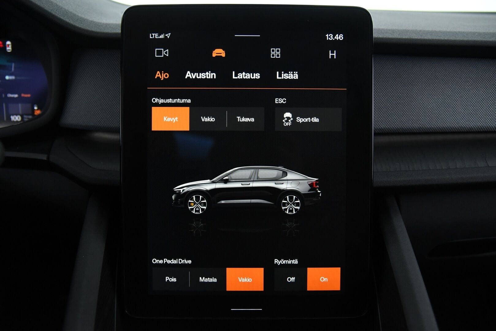 POLESTAR 2 2023 Long Range Single Motor, 170kW, 78kWh  *ACC / H&K / 360° / ILP / Muistipenkki / Lasikatto / LED / Navi* - Pilot Lite & Plus paketti / Uudet talvirenkaat / Akku kuntotarkastettu SoH 96% - Osta nyt, maksa vasta ensi vuonna