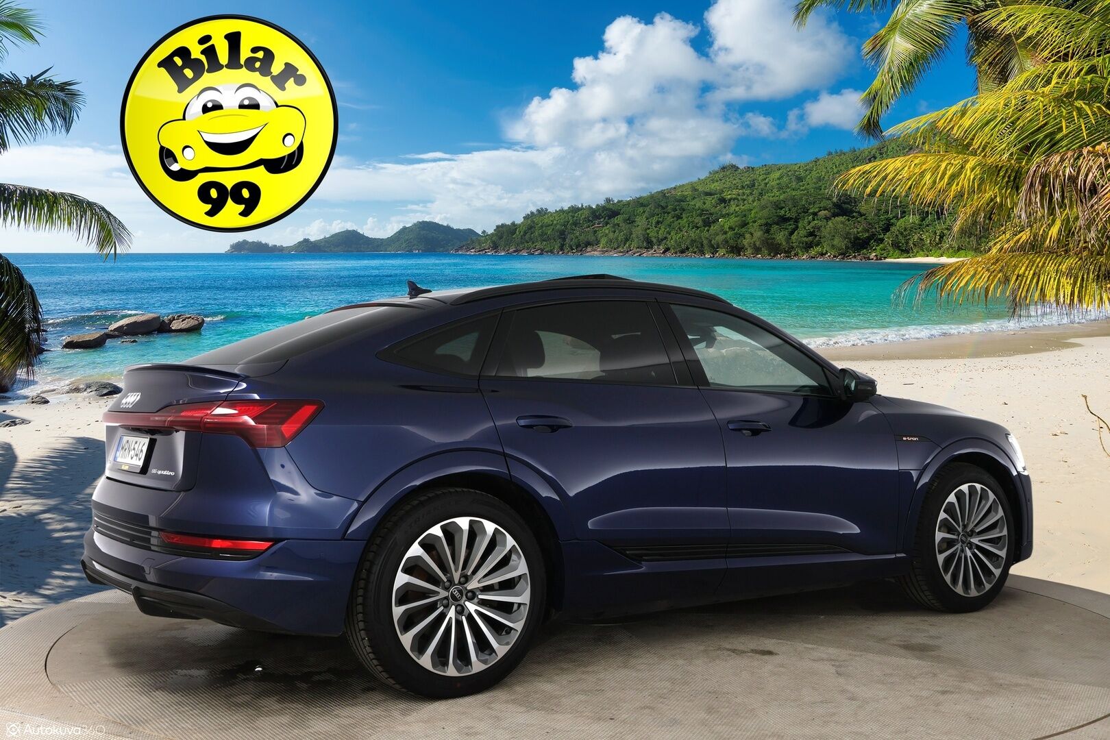 Audi e-tron 2021 Sportback 55 quattro S-line / Adapt.vakkari / B&O / Matrix / Panorama / Koukku / BLIS / - 3,99 % KORKOTARJOUS TÄHÄN AUTOON - Akku kuntotarkastettu / Merkkihuollot / Muistipenkki / Irroitettava koukku / Huippuvarusteltu! 