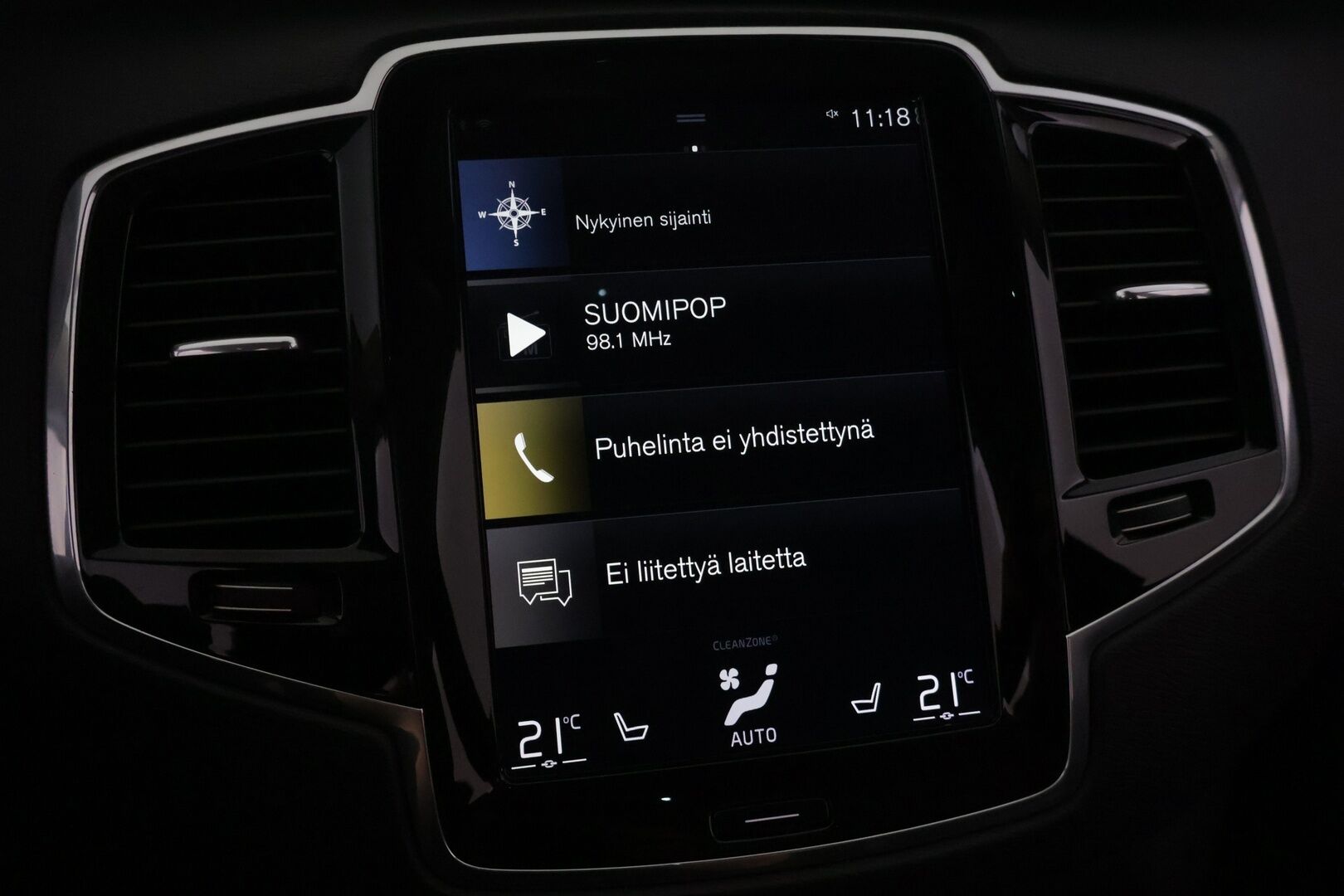 Volvo XC90 2019 D5 AWD Momentum aut - * 7P | Webasto | ACC | Full-LED | P.Kamera | Keyless | Taittuva koukku | Navi | 2x Alut *