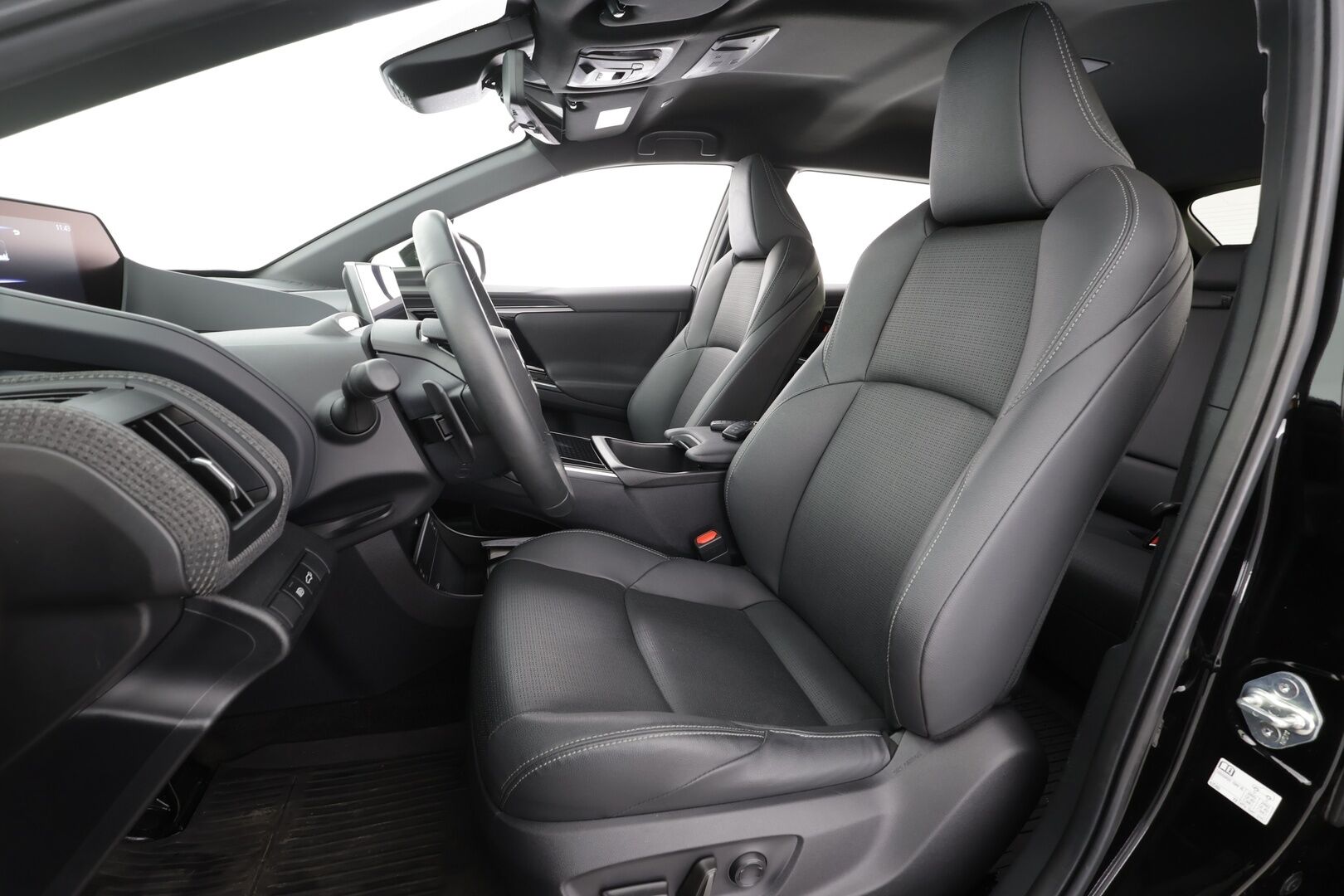 Subaru Solterra 2023 AWD 71,4kWh Touring - Lämpopumppu | ACC | Nahkasisusta | Harman&Kardon | 360-Kamera | Muistipenkki | Navi | Lämpölasi | SUPERVARUSTEET!