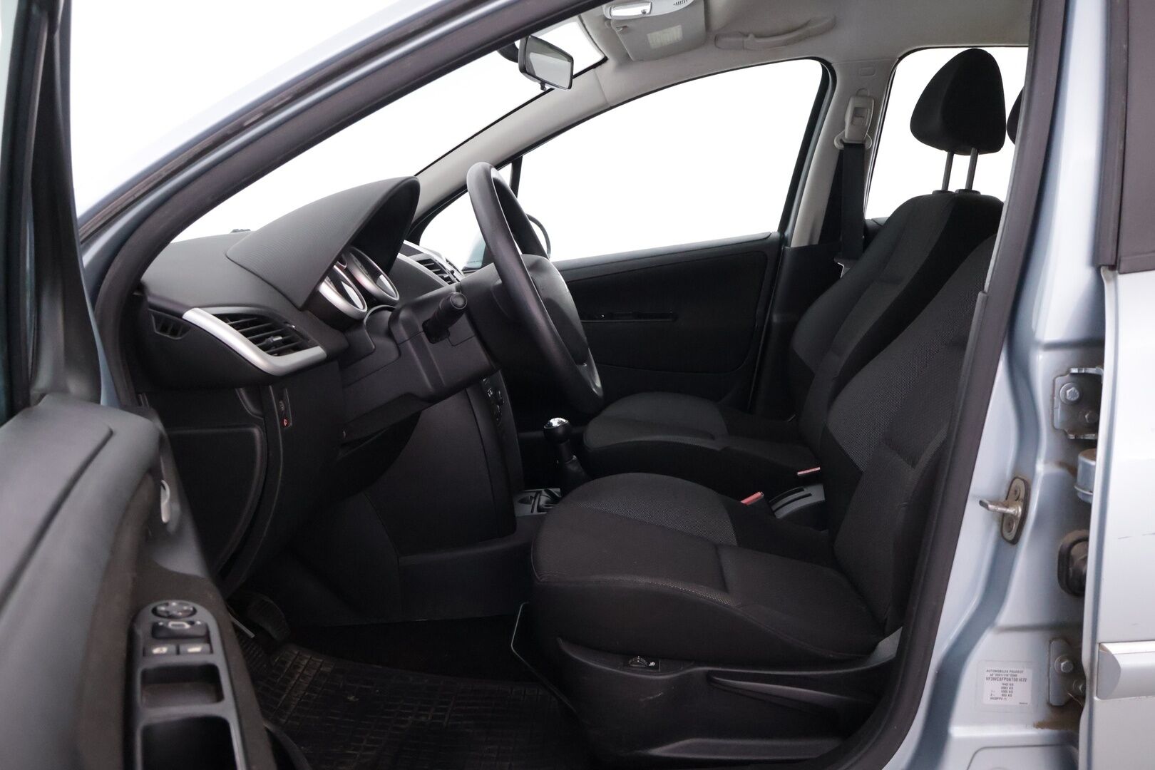 Peugeot 207 2011 VTi 95 Millesim Pack 5-ov. - YritysOutlet - Myydään vain yrityksille - – Tämä auto myydään YritysOutlet -valikoimasta vain yritykselle