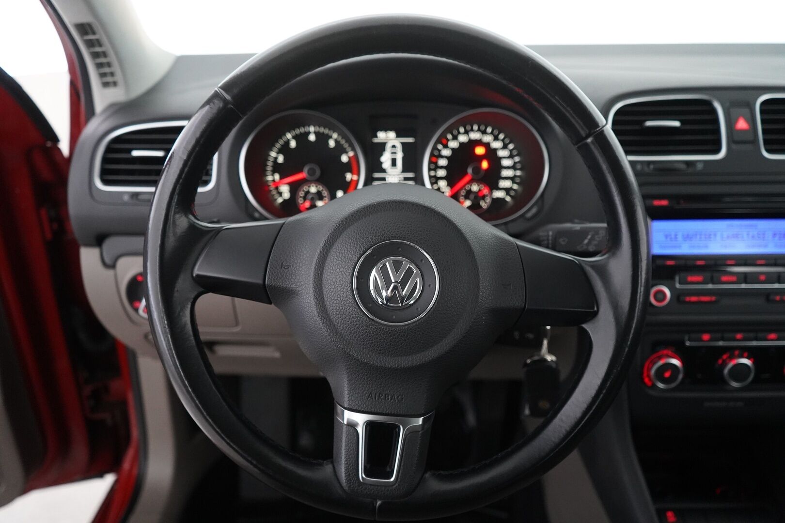 Volkswagen Golf 2010 Comfortline 1,4 TSI 90 kW 4-ovinen - Myydään huutokaupat.com sivustolla!