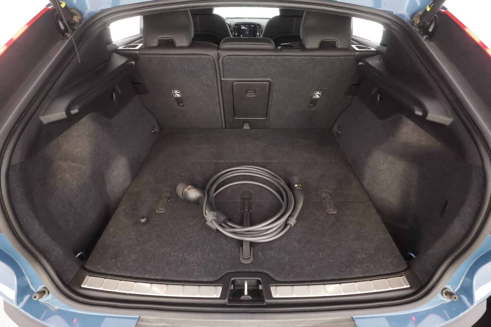 Volvo C40 2023 Recharge Twin Ultimate - | H&K | ILP | ACC | Lasikatto | LED | 360 | Sporttipenkki Muistilla | Kaistavahti | Navi | Keyless | Merkkihuollot |