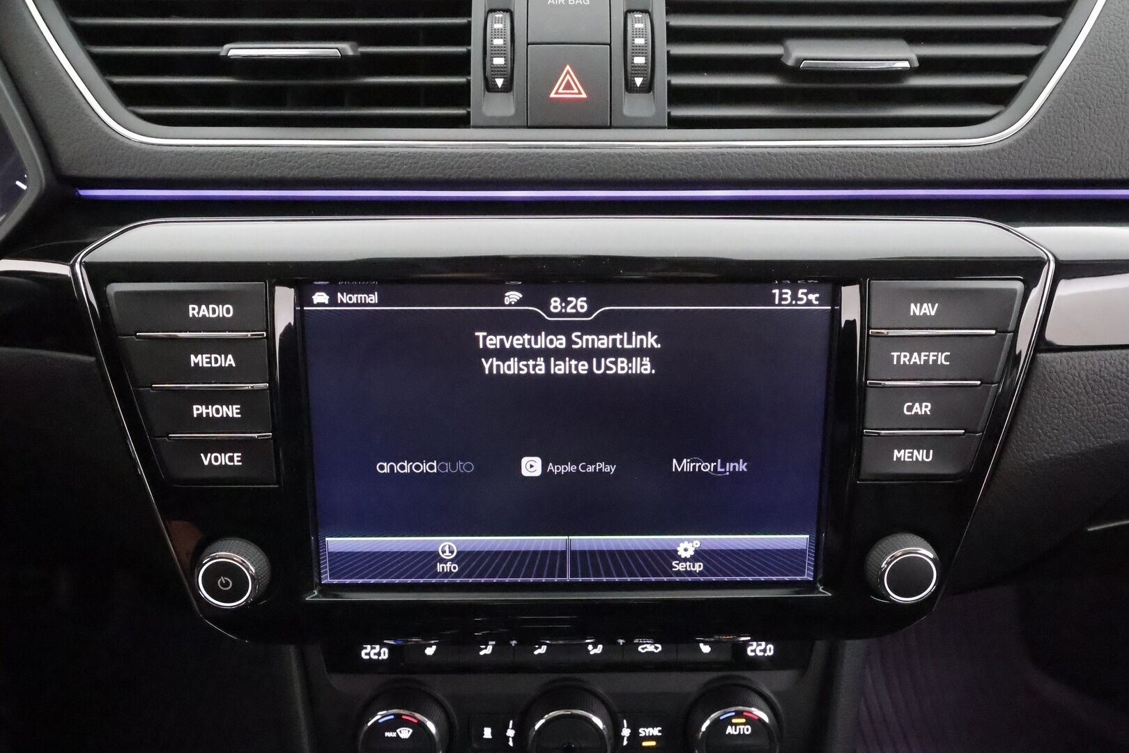 SKODA SUPERB 2017 2,0 TDI 190 L&K DSG - ACC | Webasto | Koukku | P.kamera | Muistipenkki | Keyless | Apple&Android