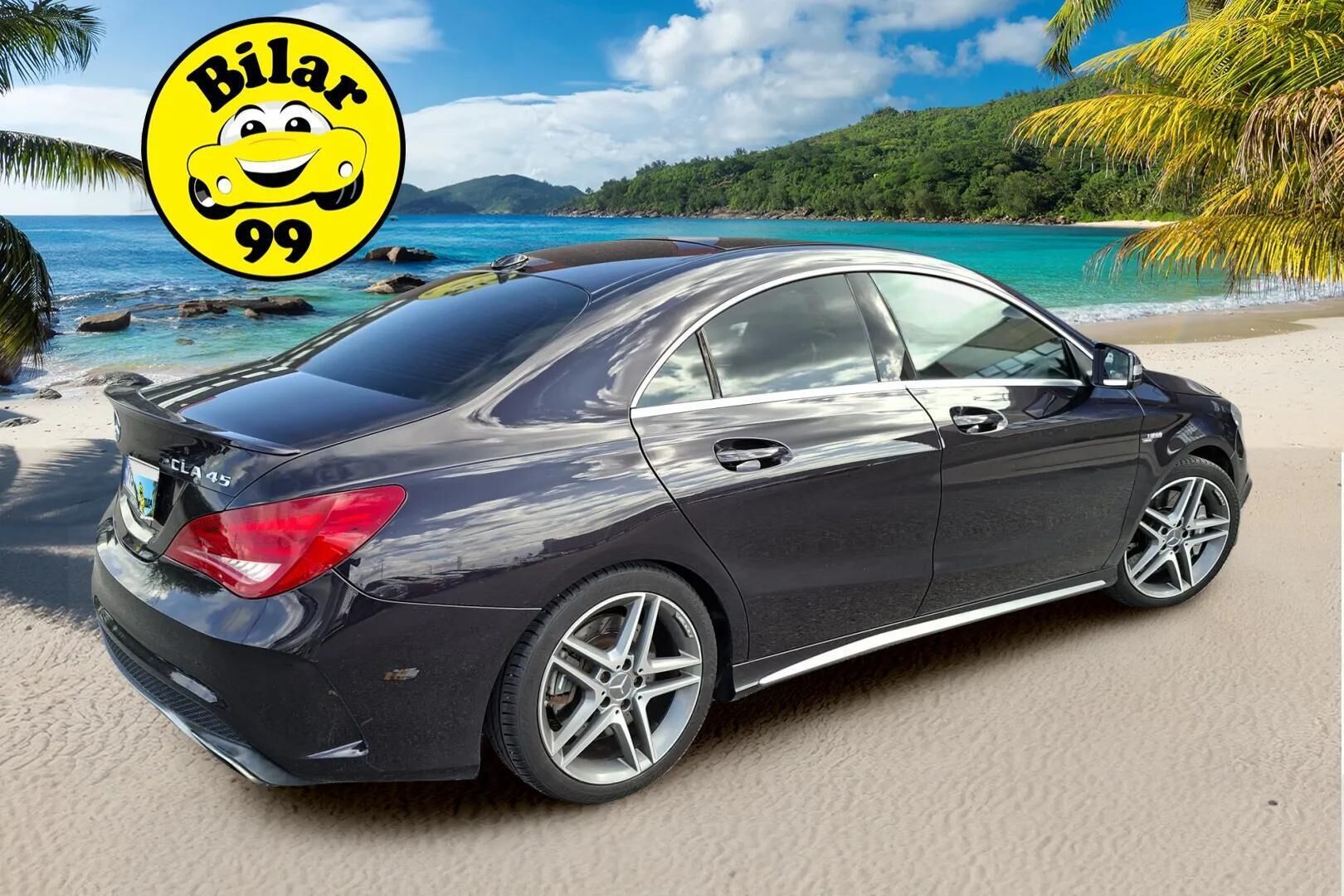 Mercedes-Benz CLA 45 AMG 2016 4Matic - AMG Styling sisä & ulko | Panorama | Nahkaverhoilu | Urheiluistuimet | Bi-Xenon | Sähkötoiminen takaluukku | Vakkari | Suomi-auto | 2x renkaat aluin | 