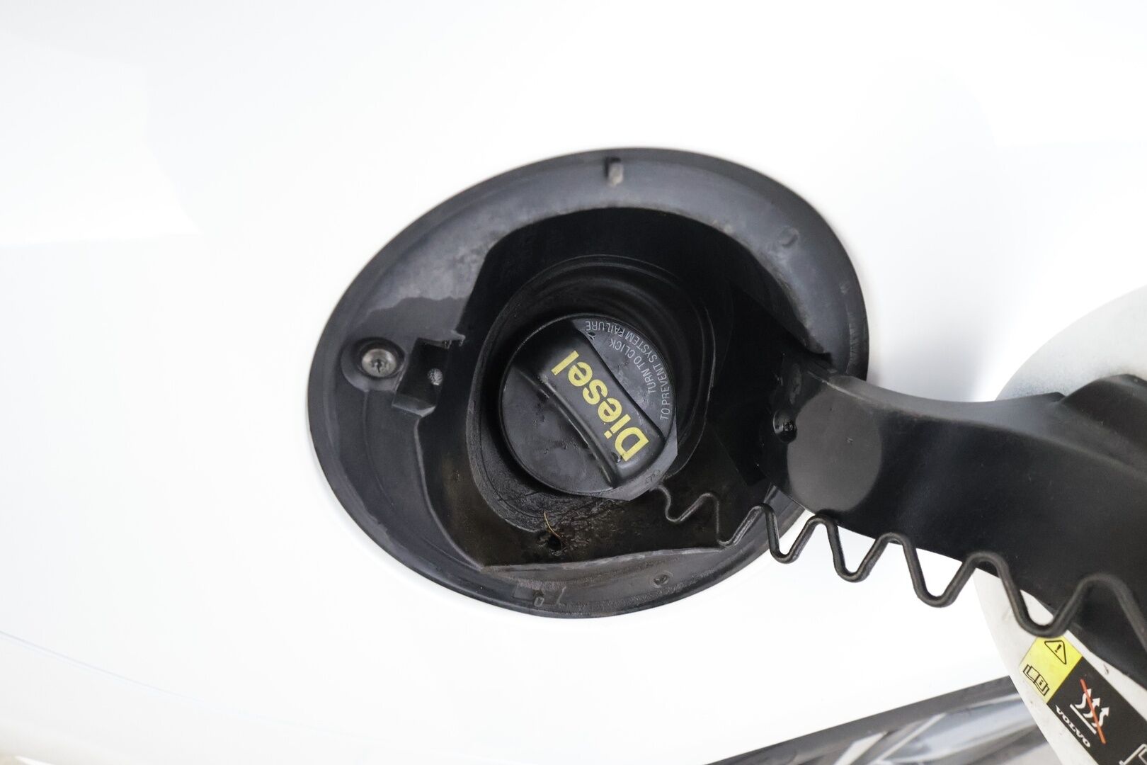 Volvo XC60 2015 D5 AWD Business Summum aut * ACC / P.kamera / Aktiiv.Xenon / Muistipenkki / Webasto / Panorama / Koukku / KeylessGo / Navi * - Kahdet renkaat aluvanteilla / Huippuvarusteet - HULLUT JOULUT KORKOTARJOUS 2,49% 