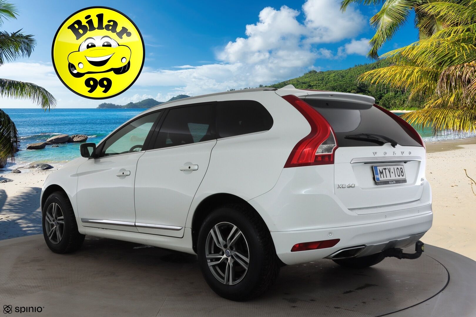 Volvo XC60 2015 D5 AWD Business Summum aut * ACC / P.kamera / Aktiiv.Xenon / Muistipenkki / Webasto / Panorama / Koukku / KeylessGo / Navi * - Kahdet renkaat aluvanteilla / Huippuvarusteet - HULLUT JOULUT KORKOTARJOUS 2,49% 