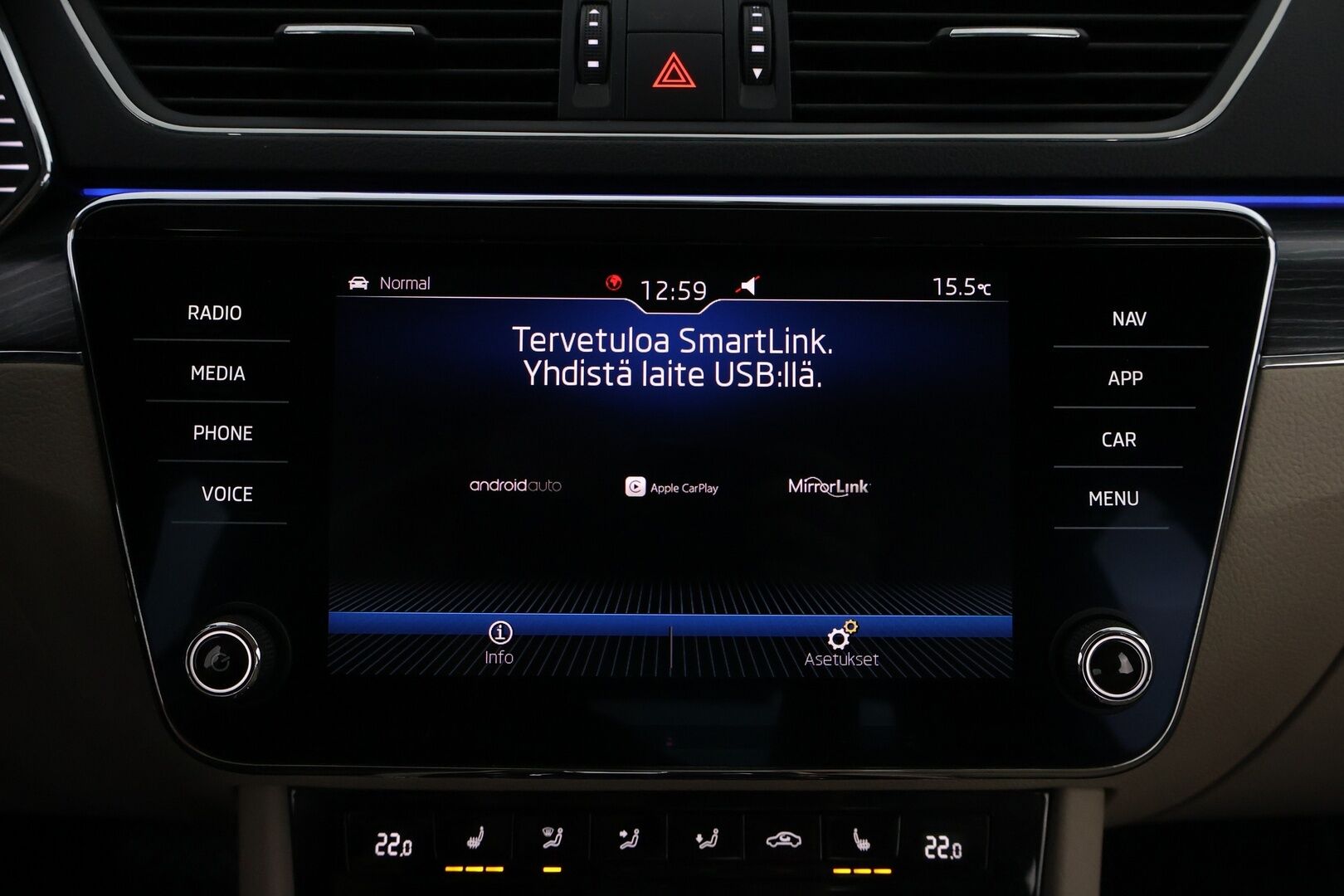 Skoda Superb 2020 1,5 TSI ACT Style DSG Autom. - Webasto / Adapt.Vakkari / Canton Premium Sound / Peruutuskamera / Digimittari / Sähköluukku / Supervarusteet!