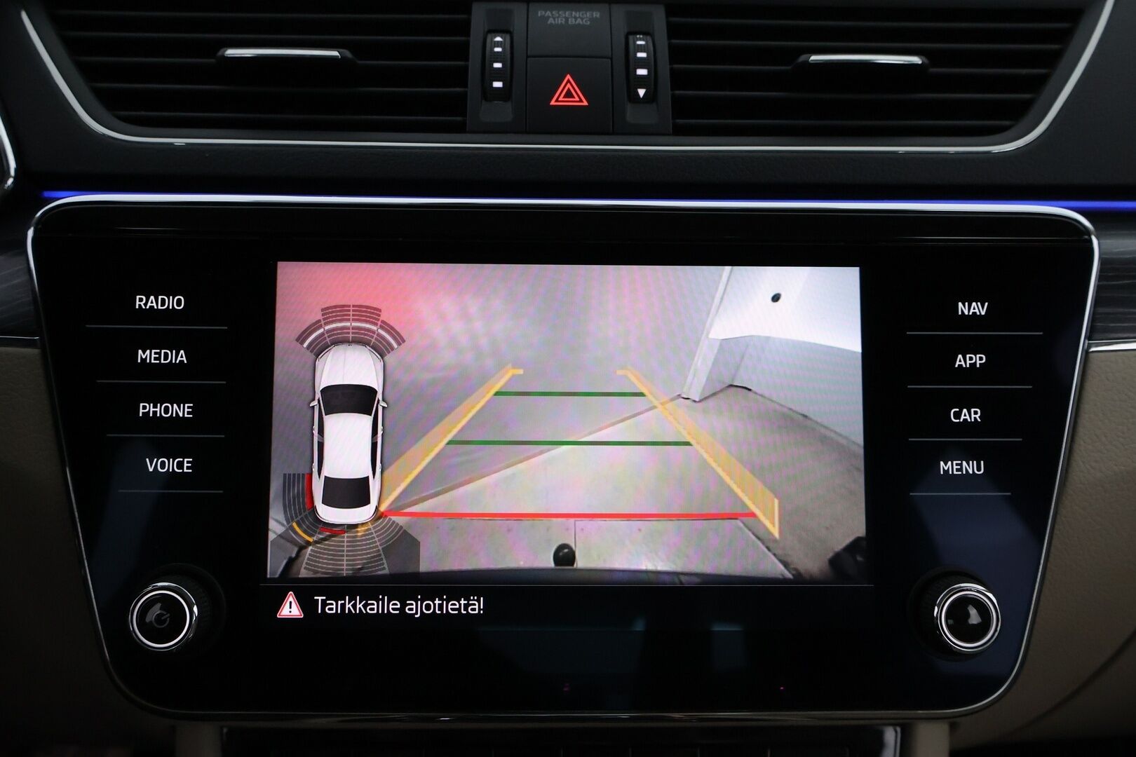 Skoda Superb 2020 1,5 TSI ACT Style DSG Autom. - Webasto / Adapt.Vakkari / Canton Premium Sound / Peruutuskamera / Digimittari / Sähköluukku / Supervarusteet!