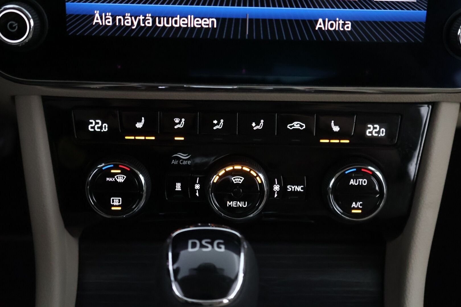 Skoda Superb 2020 1,5 TSI ACT Style DSG Autom. - Webasto / Adapt.Vakkari / Canton Premium Sound / Peruutuskamera / Digimittari / Sähköluukku / Supervarusteet!