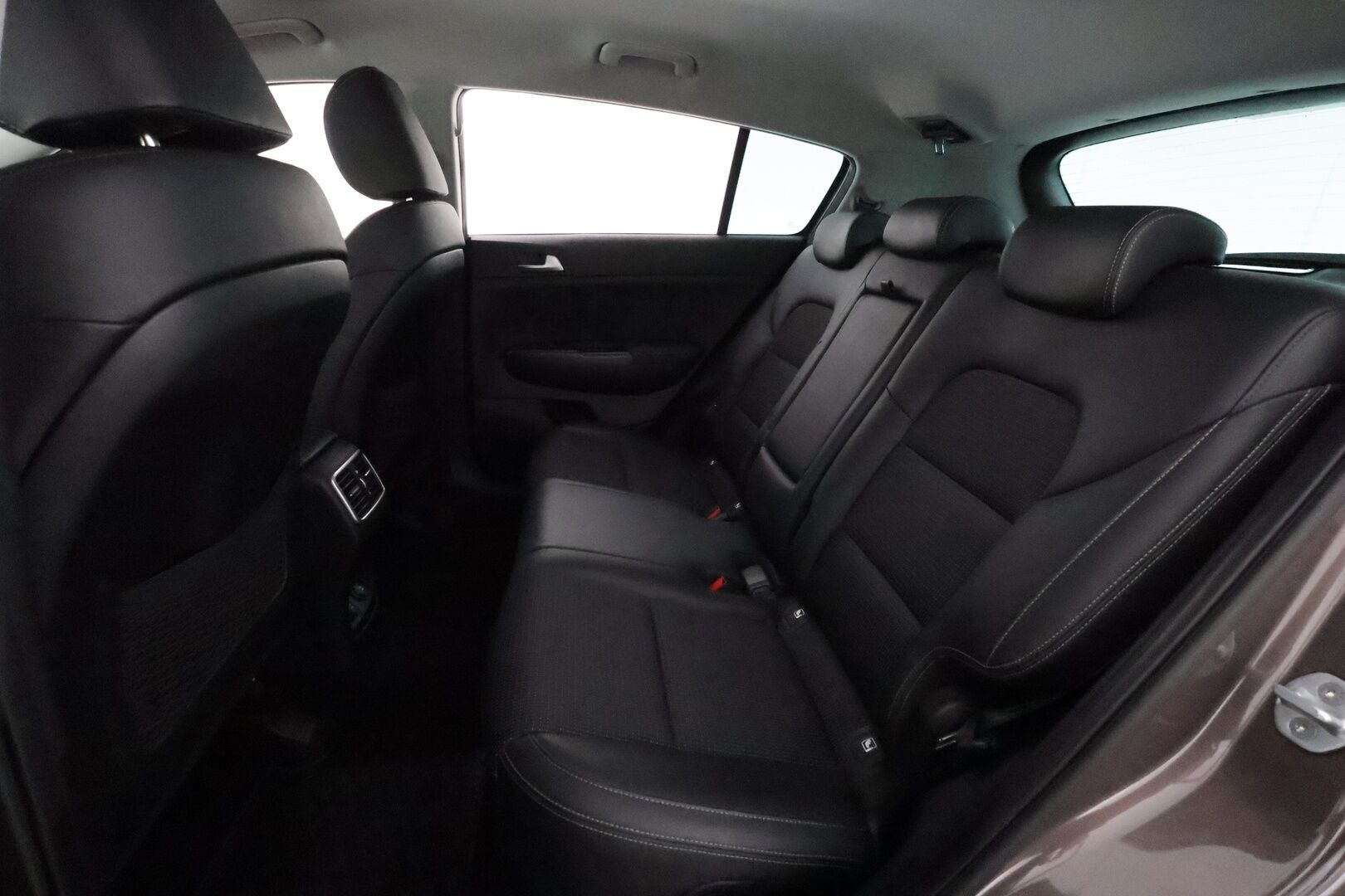 Kia Sportage 2020 1,6 T-GDI ISG Urban EX DCT A/T EcoDynamics **Vakkari / P.kamera / Lohkolämmitin / Koukku / LED / Navi / Puolinahat**