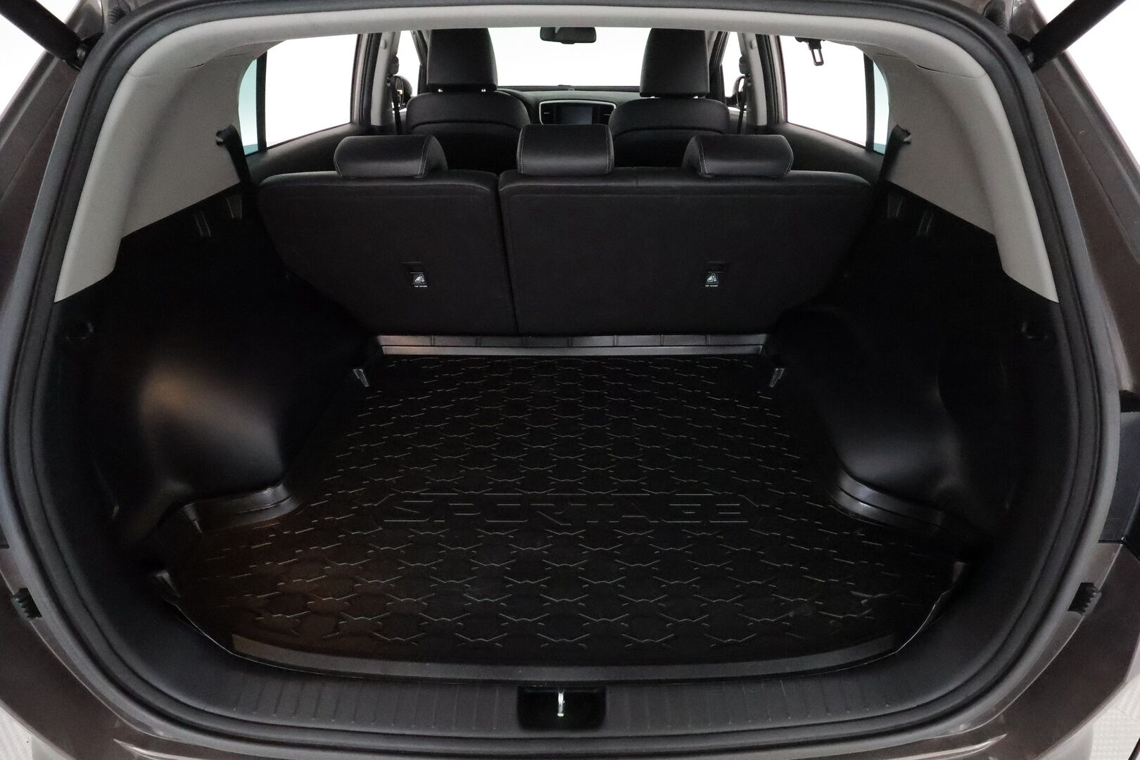 Kia Sportage 2020 1,6 T-GDI ISG Urban EX DCT A/T EcoDynamics **Vakkari / P.kamera / Lohkolämmitin / Koukku / LED / Navi / Puolinahat**