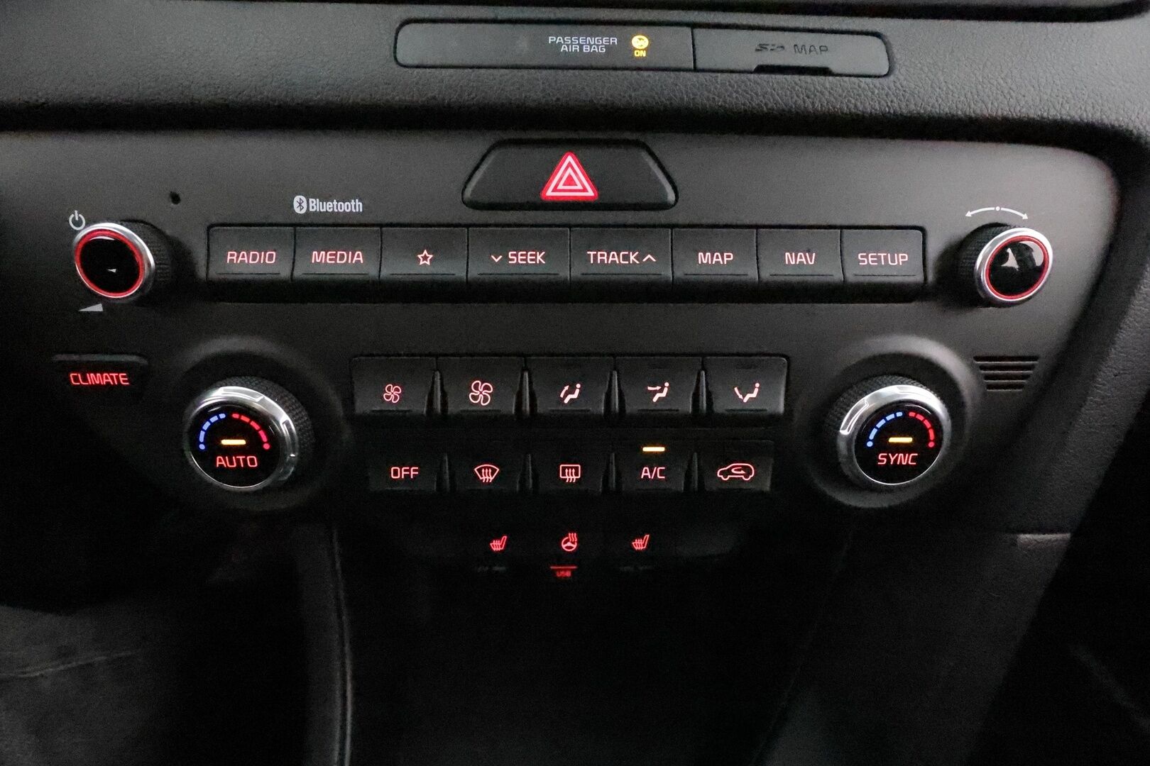 Kia Sportage 2020 1,6 T-GDI ISG Urban EX DCT A/T EcoDynamics **Vakkari / P.kamera / Lohkolämmitin / Koukku / LED / Navi / Puolinahat**