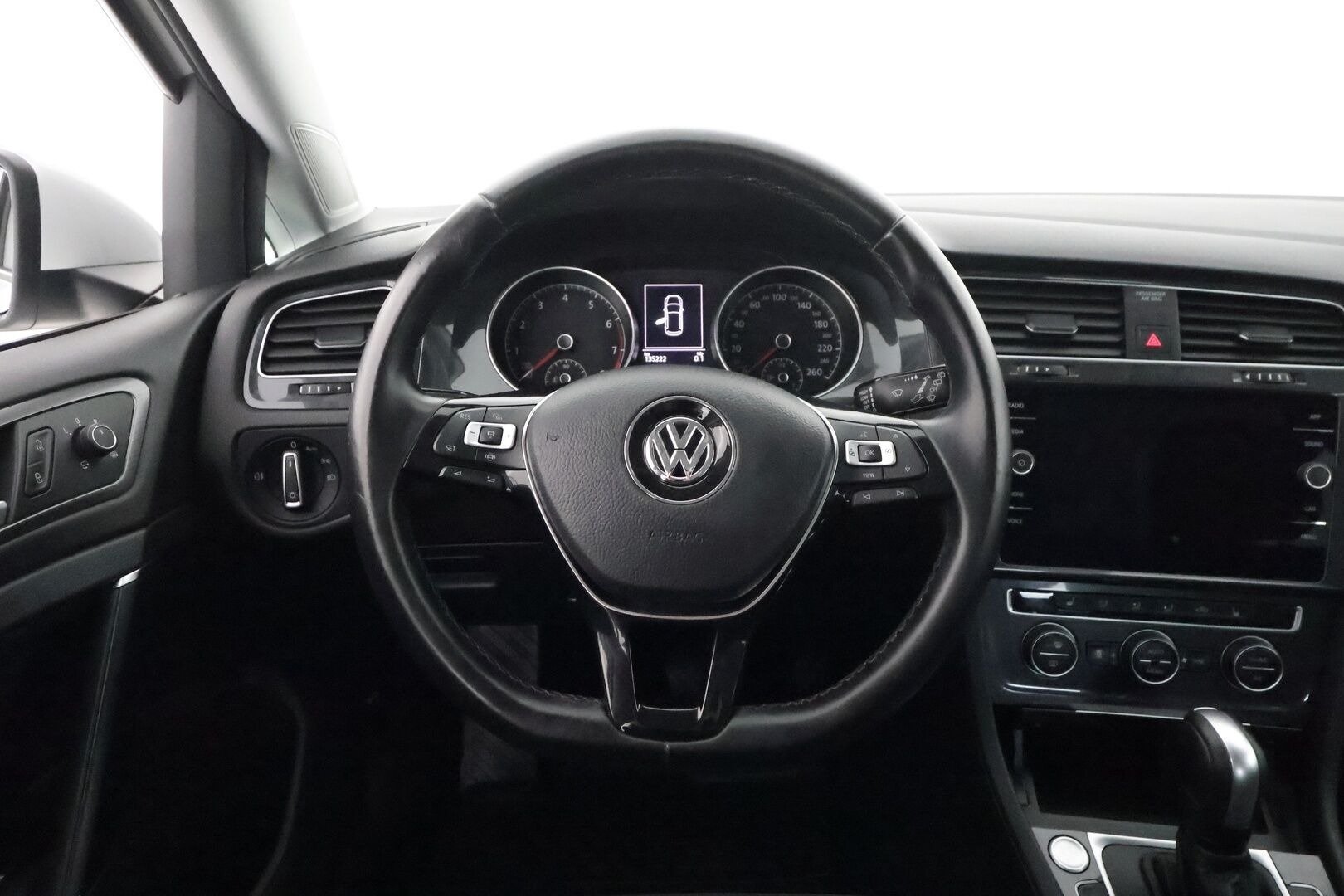 Volkswagen Golf 2020 Comfortline Limited 1,5 TSI EVO 110 kW (150 hv) DSG-automaatti - 1. Om suomi-auto / Webasto / Adapt. Vakkari / P. kamera / LED-valot / KeylessGO / 2x Renkaat / 