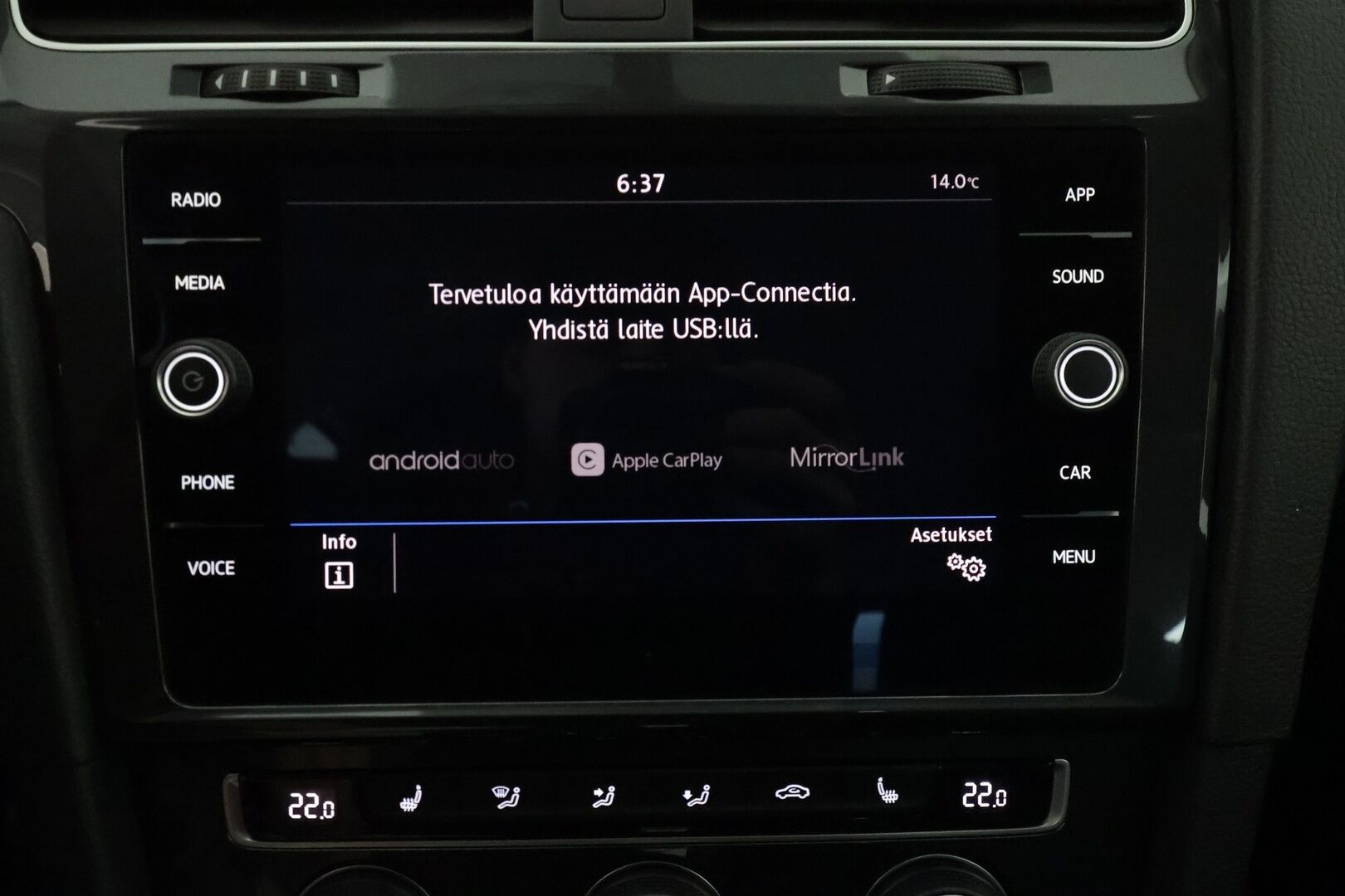 Volkswagen Golf 2020 Comfortline Limited 1,5 TSI EVO 110 kW (150 hv) DSG-automaatti - 1.Om Suomi-auto / Webasto / Adapt. Vakkari / P. kamera / LED-valot / KeylessGo / 2x Renkaat /