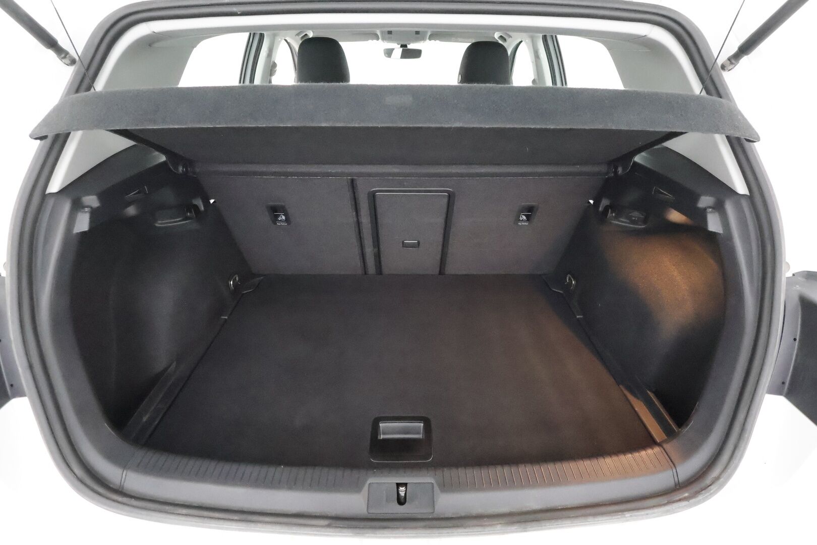 Volkswagen Golf 2020 Comfortline Limited 1,5 TSI EVO 110 kW (150 hv) DSG-automaatti - 1.Om Suomi-auto / Webasto / Adapt. Vakkari / P. kamera / LED-valot / KeylessGo / 2x Renkaat /
