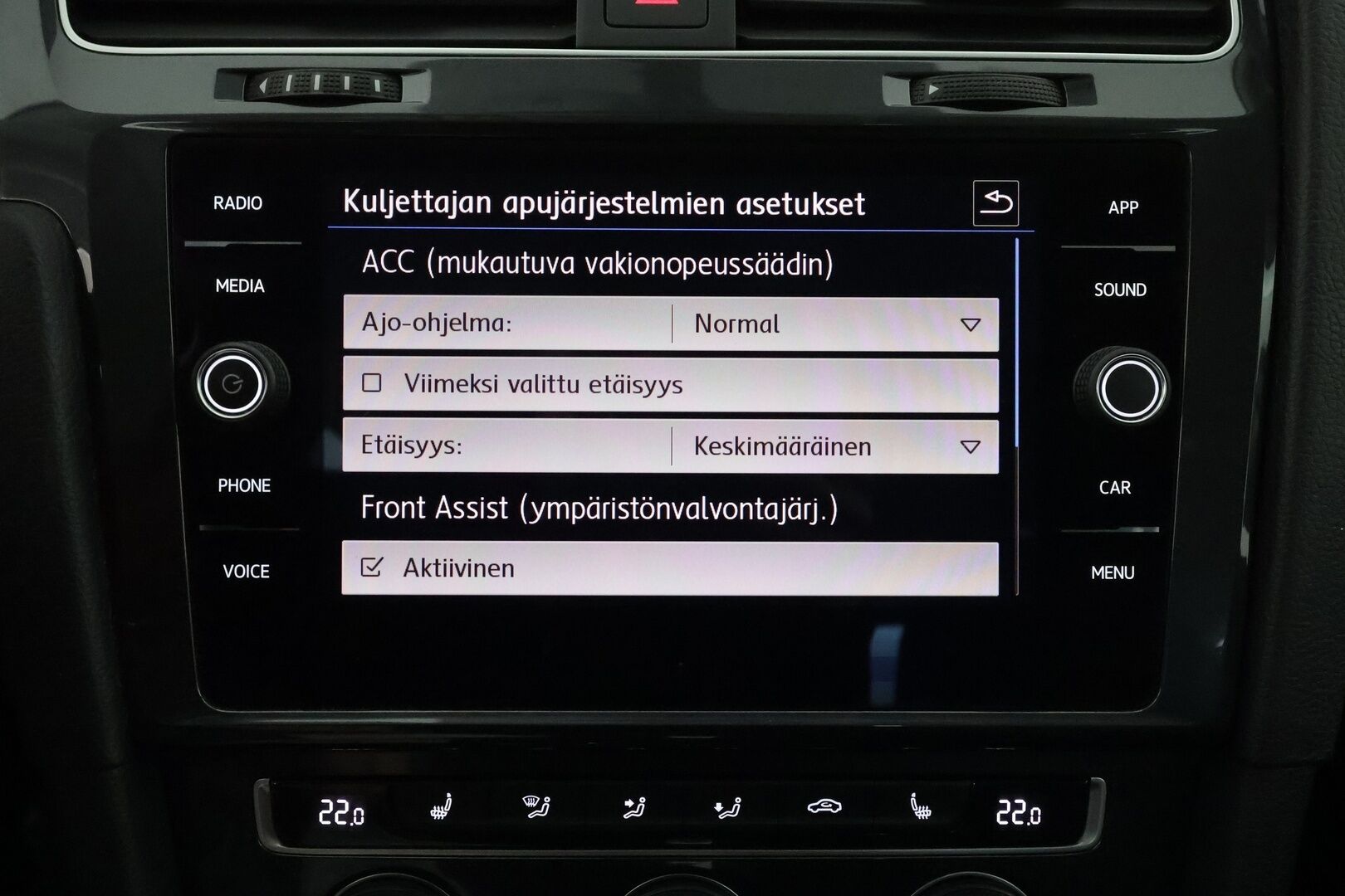 Volkswagen Golf 2020 Comfortline Limited 1,5 TSI EVO 110 kW (150 hv) DSG-automaatti - 1.Om Suomi-auto / Webasto / Adapt. Vakkari / P. kamera / LED-valot / KeylessGo / 2x Renkaat /