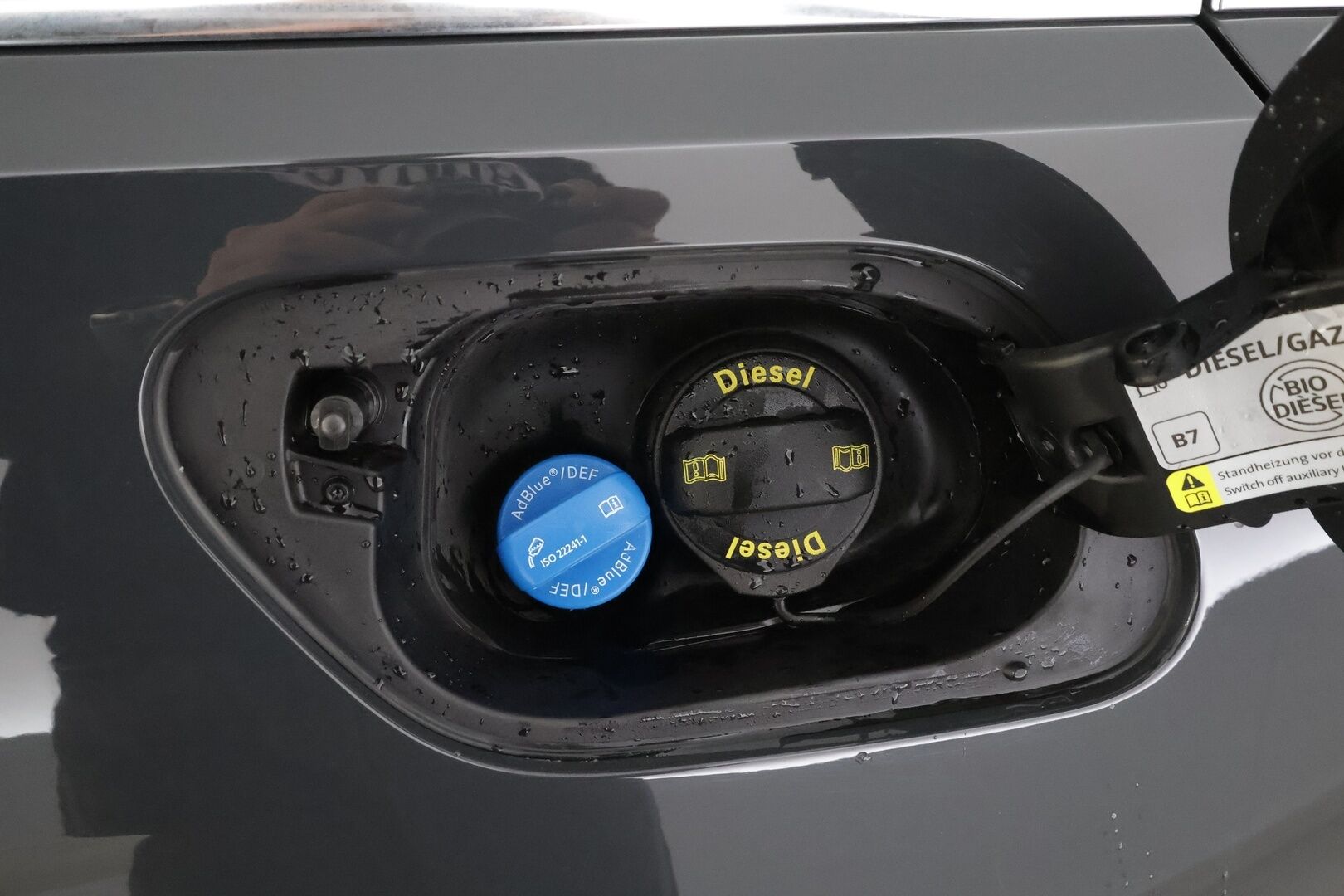 Volkswagen Golf 2020 Variant Alltrack 2,0 TDI SCR 135 kW 4MOTION DSG * Webasto /  ACC / Adapt.LED / P.Kamera / Navi / Kaistavahti * - 1-om Suomi-auto / Kahdet renkaat aluvanteilla / Merkkihuollot