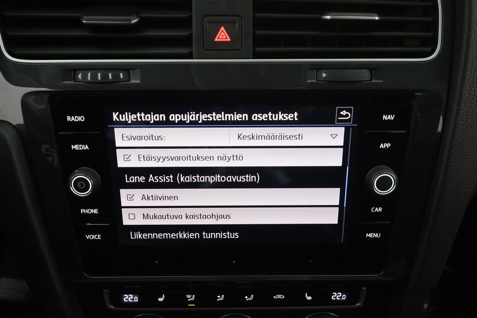 Volkswagen Golf 2020 Variant Alltrack 2,0 TDI SCR 135 kW 4MOTION DSG * Webasto /  ACC / Adapt.LED / P.Kamera / Navi / Kaistavahti * - 1-om Suomi-auto / Kahdet renkaat aluvanteilla / Merkkihuollot