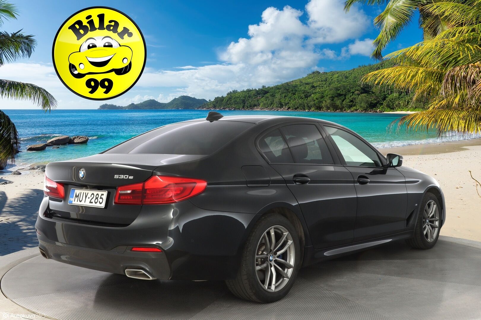 BMW 530 2020 G30 Sedan 530e xDrive A Charged Edition M Sport *Suomi-auto / Vakkari / P-kamera / Navi / Digimittaristo / Ratinlämmitin* - 3,99 % KORKOTARJOUS TÄHÄN AUTOON - Kahdet renkaat alumiinivanteilla! / Suomi-auto / M-Sport