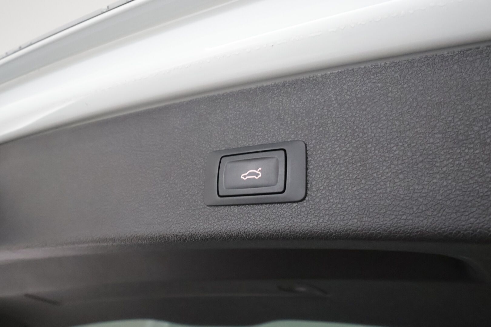 Audi Q5 2016 Audi Q5 2.0 TDI *Vakkari / P.tutkat / Bluetooth / Puolinahat / Bi-Xenon / Sähköluukku* - Kahdet renkaat aluvanteilla