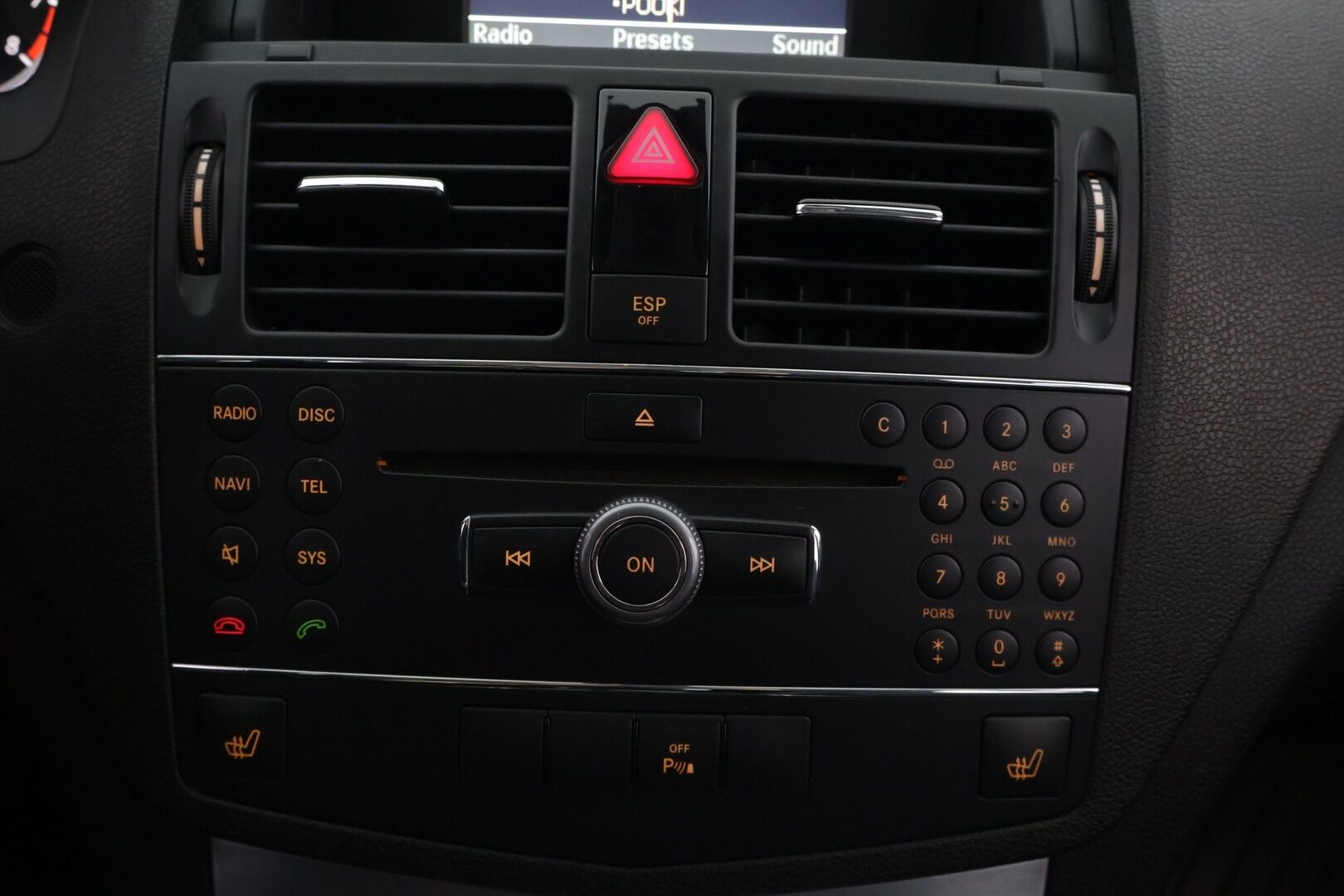 Mercedes-Benz C 2008 180 Kompressor T Avantgarde *Lasikattoluukku / Tutkat / Xenon / Osanahat* - *Vähän ajettu / Jakoketju vaihdettu / Edulliset käyttökustannukset* - HULLUT BLACKWEEK JATKOT - KORKOTARJOUS 2,49%