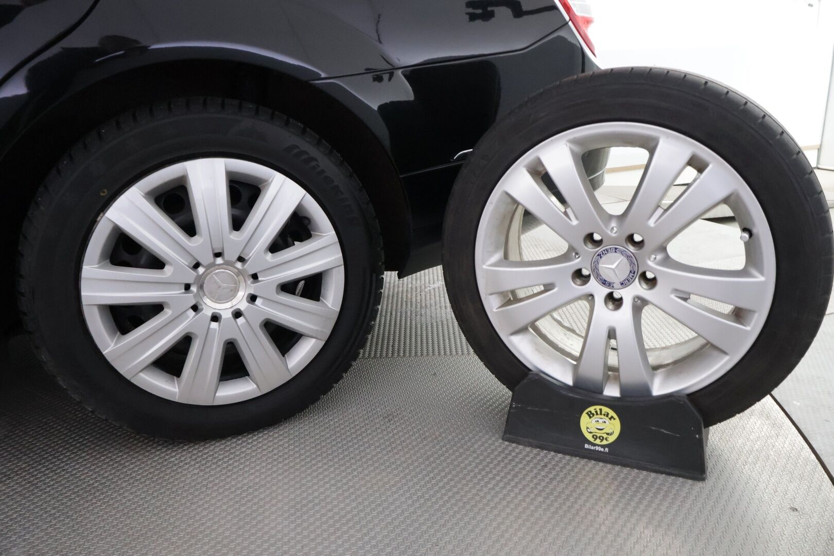 Mercedes-Benz C 2008 180 Kompressor T Avantgarde *Lasikattoluukku / Tutkat / Xenon / Osanahat* - *Vähän ajettu / Jakoketju vaihdettu / Edulliset käyttökustannukset* - HULLUT BLACKWEEK JATKOT - KORKOTARJOUS 2,49%