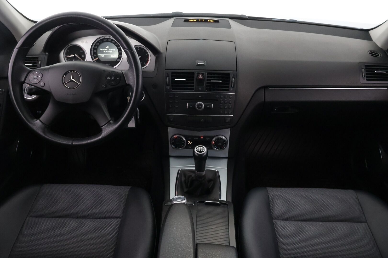 Mercedes-Benz C 2008 180 Kompressor T Avantgarde *Lasikattoluukku / Tutkat / Xenon / Osanahat* - *Vähän ajettu / Jakoketju vaihdettu / Edulliset käyttökustannukset* - HULLUT BLACKWEEK JATKOT - KORKOTARJOUS 2,49%