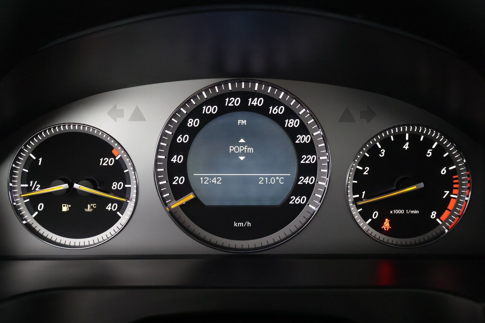 Mercedes-Benz C 2008 180 Kompressor T Avantgarde *Lasikattoluukku / Tutkat / Xenon / Osanahat* - *Vähän ajettu / Jakoketju vaihdettu / Edulliset käyttökustannukset* - HULLUT BLACKWEEK JATKOT - KORKOTARJOUS 2,49%