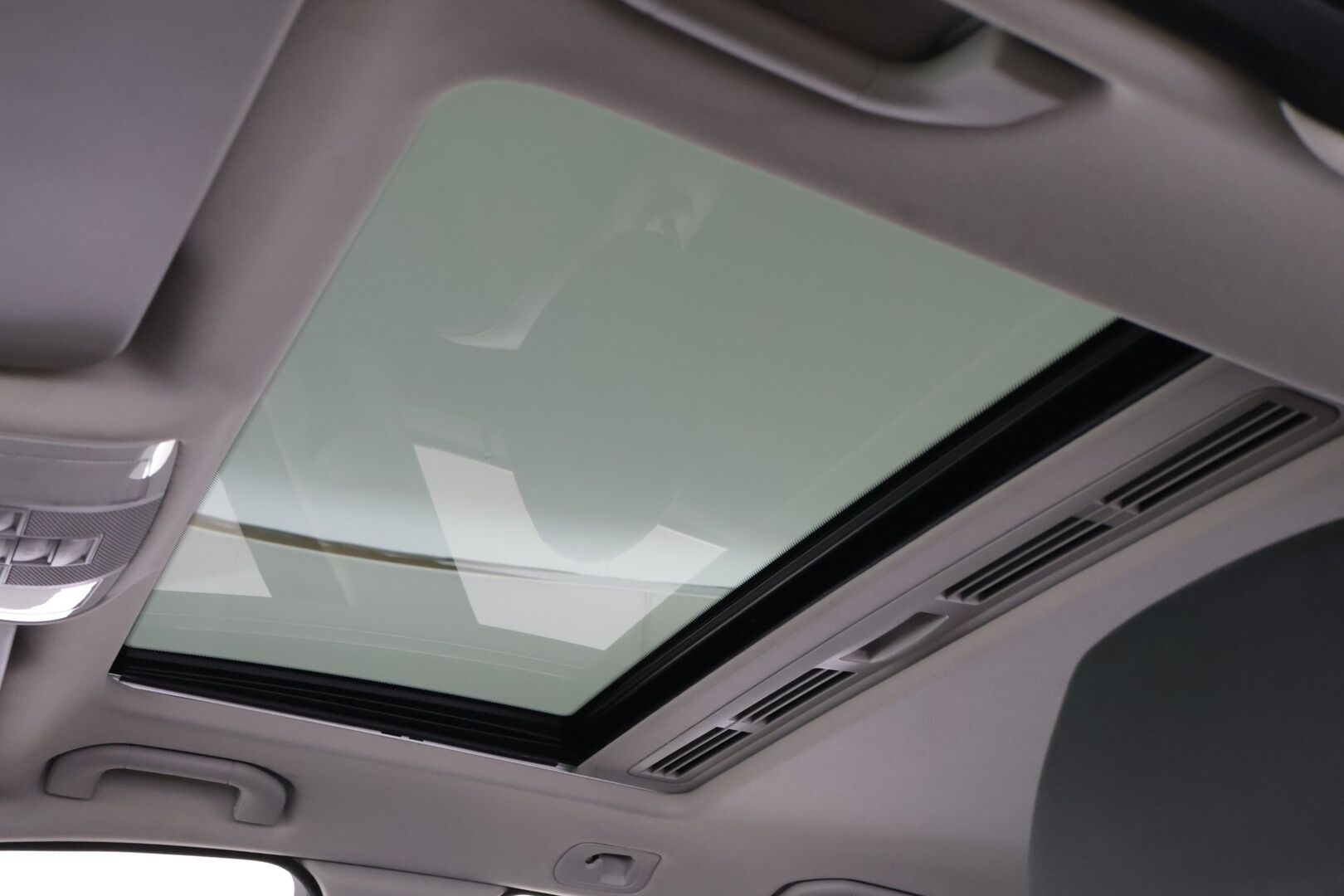 Mercedes-Benz C 2008 180 Kompressor T Avantgarde *Lasikattoluukku / Tutkat / Xenon / Osanahat* - *Vähän ajettu / Jakoketju vaihdettu / Edulliset käyttökustannukset* - HULLUT BLACKWEEK JATKOT - KORKOTARJOUS 2,49%