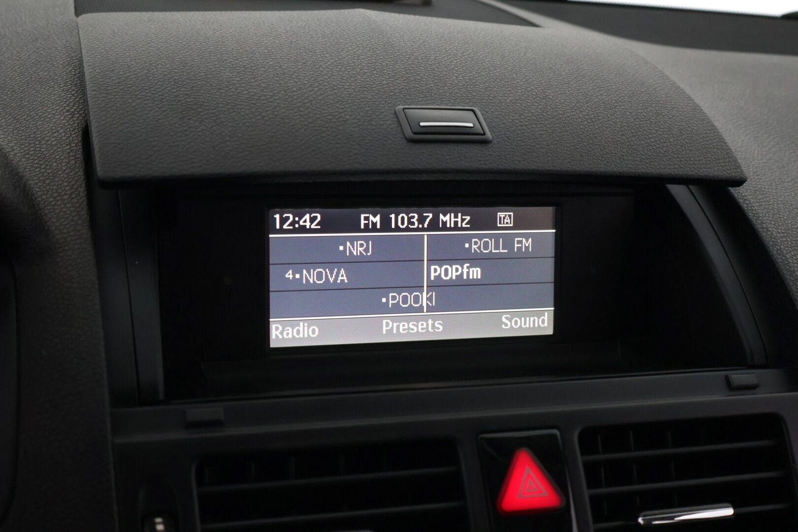 Mercedes-Benz C 2008 180 Kompressor T Avantgarde *Lasikattoluukku / Tutkat / Xenon / Osanahat* - *Vähän ajettu / Jakoketju vaihdettu / Edulliset käyttökustannukset* - HULLUT BLACKWEEK JATKOT - KORKOTARJOUS 2,49%