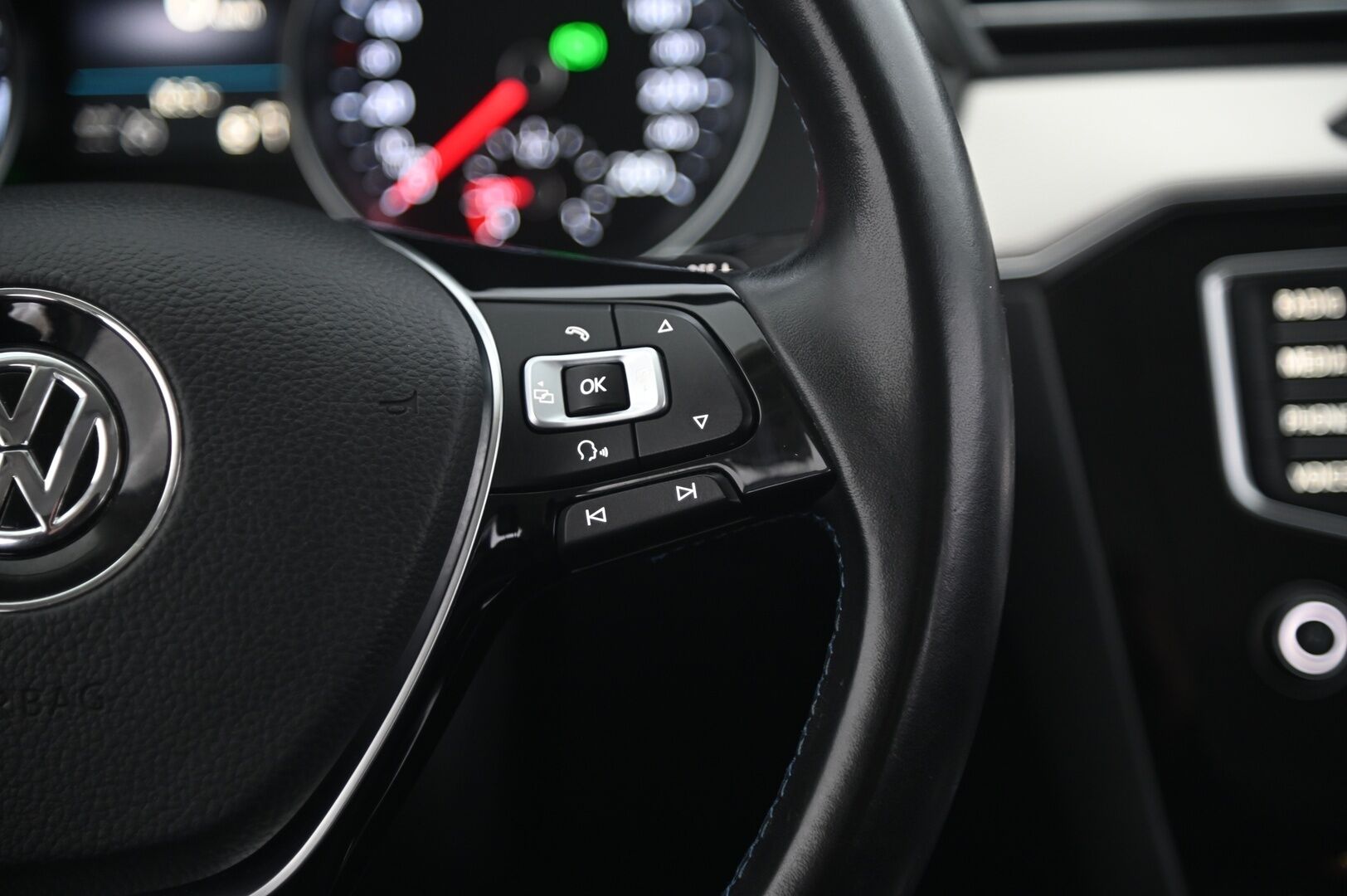 VOLKSWAGEN PASSAT 2016 1.4 GTE Plug-In Hybrid 160kW DSG *Myydään huutokaupat.com* - ACC | Applecarplay | P*tutkat | Jakopää tehty 2023 | Myydään huutokaupat.com