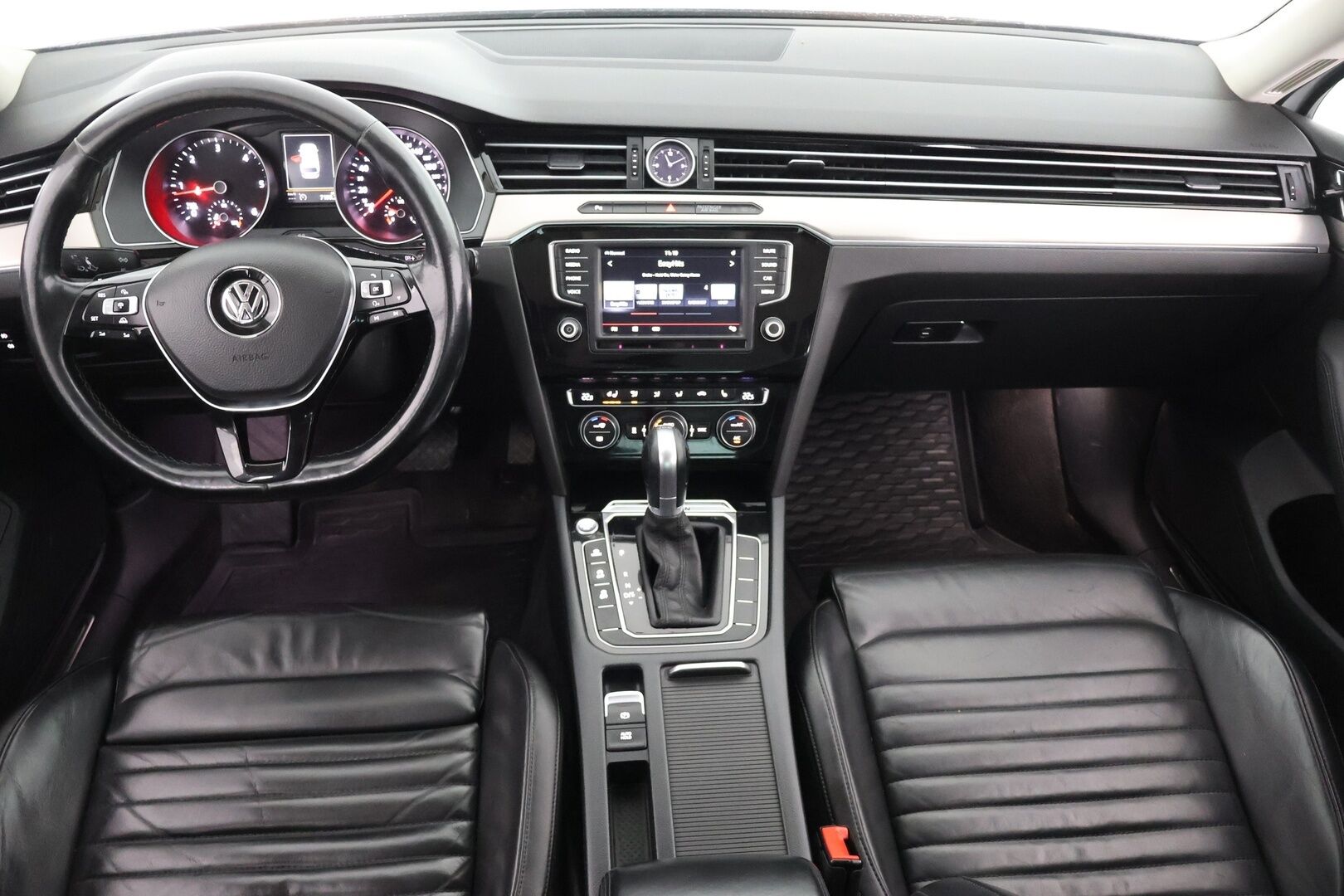 VOLKSWAGEN PASSAT 2015 2.0 TDI Variant Highline 4Motion DSG - Myydään vain huutokaupat.com:issa! - Myydään Huutokaupat.com:issa eniten tarjoavalle! 