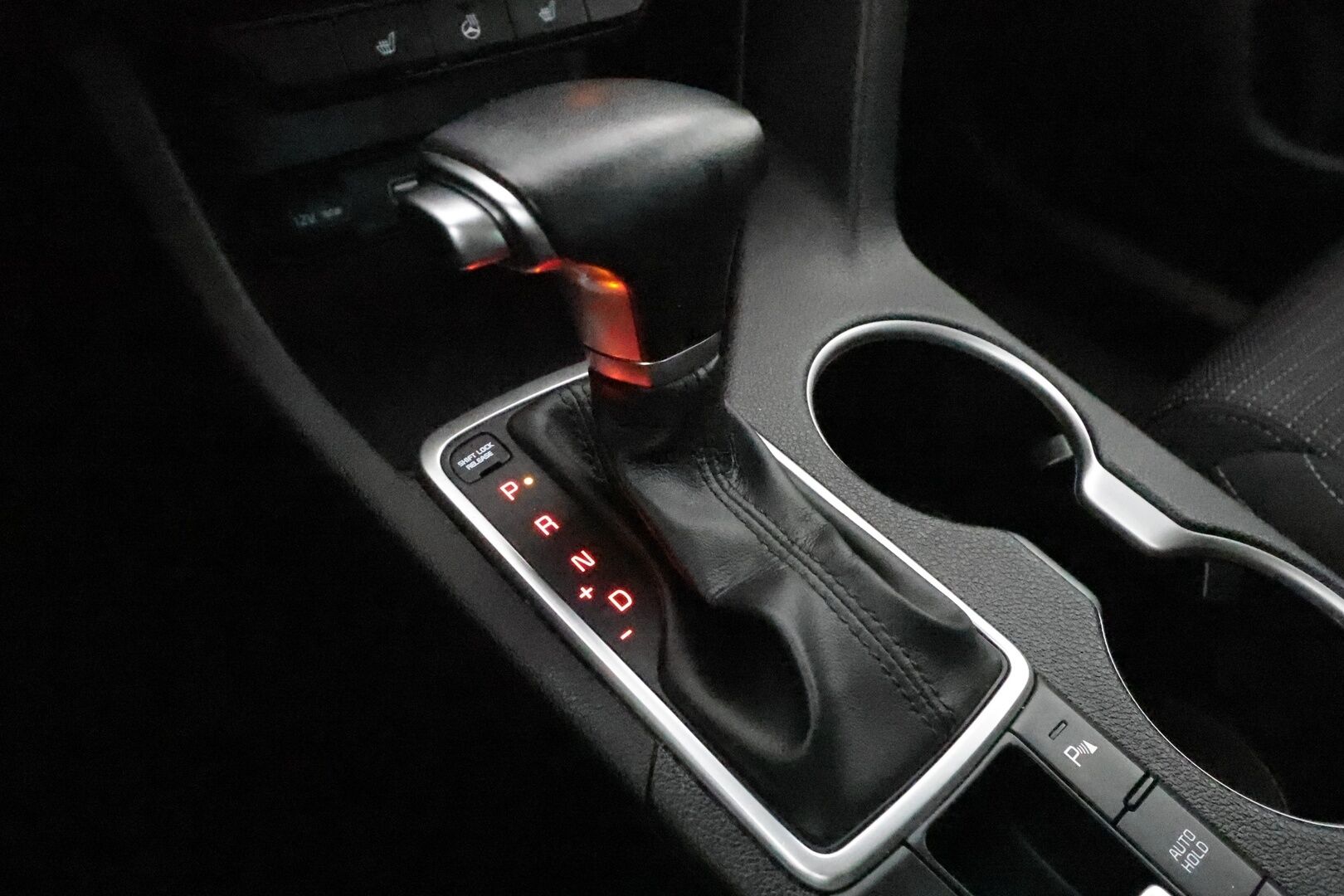 Kia Sportage 2020 1,6 T-GDI ISG Urban EX DCT A/T EcoDynamics **P. Kamera / LED-valot / Navi / Kaistavahti / Apple&Android / AC / Vakkari**