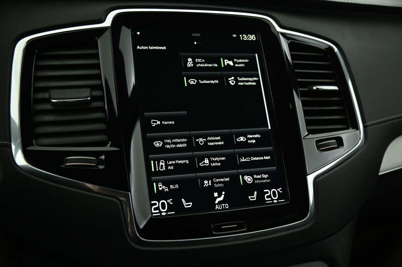 Volvo XC90 2020 T8 TwE AWD R-Design aut. ** 360° / Webasto / HUD / ACC / Full-LED / S-Koukku / BLIS / KeyLessGo** - 3,99 % KORKOTARJOUS TÄHÄN AUTOON - 7-paikkainen / Merkkihuollettu / Jakohihna vaihdettu!