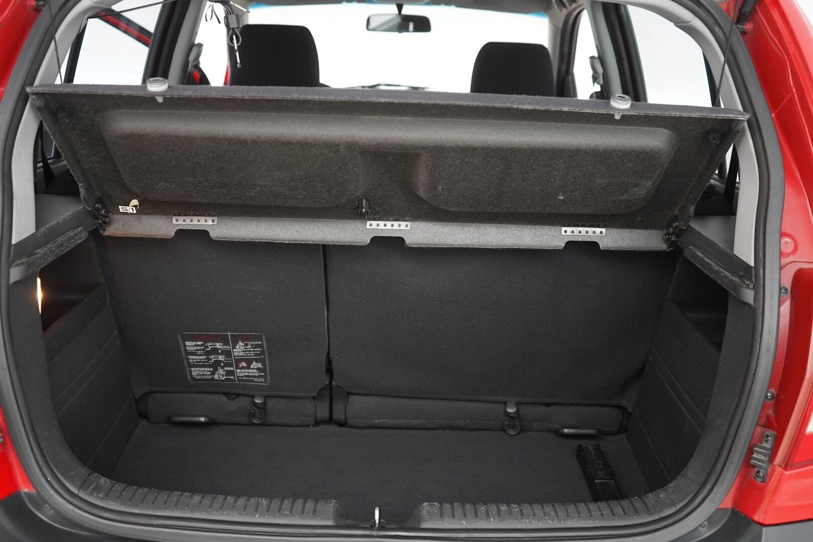 Hyundai Getz 2006 1.1 GL 4D - Myydään Huutokaupat.com - Hyvät nastarenkaat / Hyvä huoltohistoria