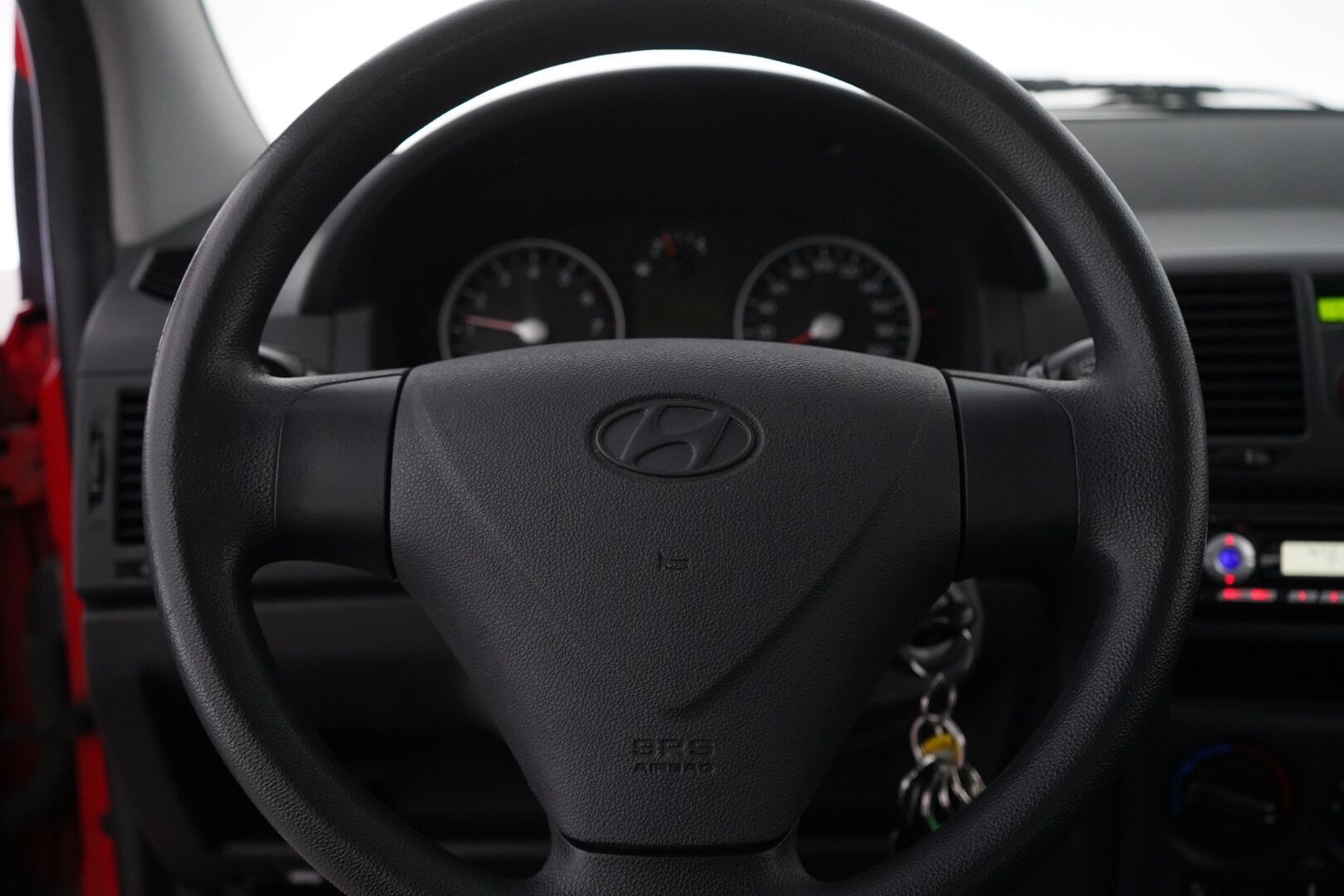 Hyundai Getz 2006 1.1 GL 4D - Myydään Huutokaupat.com - Hyvät nastarenkaat / Hyvä huoltohistoria