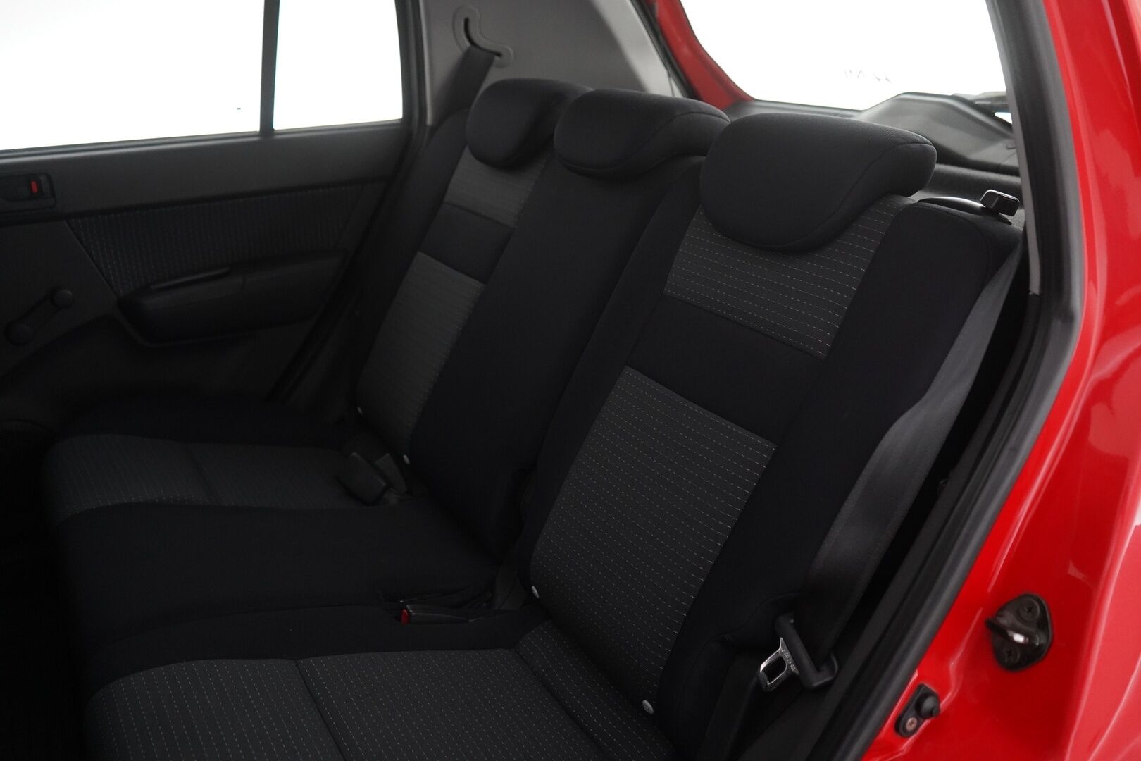 Hyundai Getz 2006 1.1 GL 4D - Myydään Huutokaupat.com - Hyvät nastarenkaat / Hyvä huoltohistoria